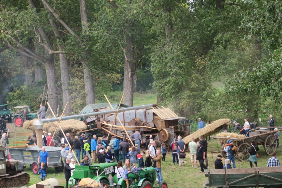 Erntedankfest im Landtechnik-Museum Gut Steinhof