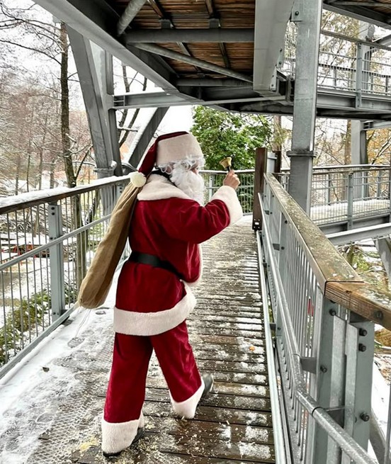 Der Nikolaus kommt – Nikolausaktion rund um den Baumwipfelpfad