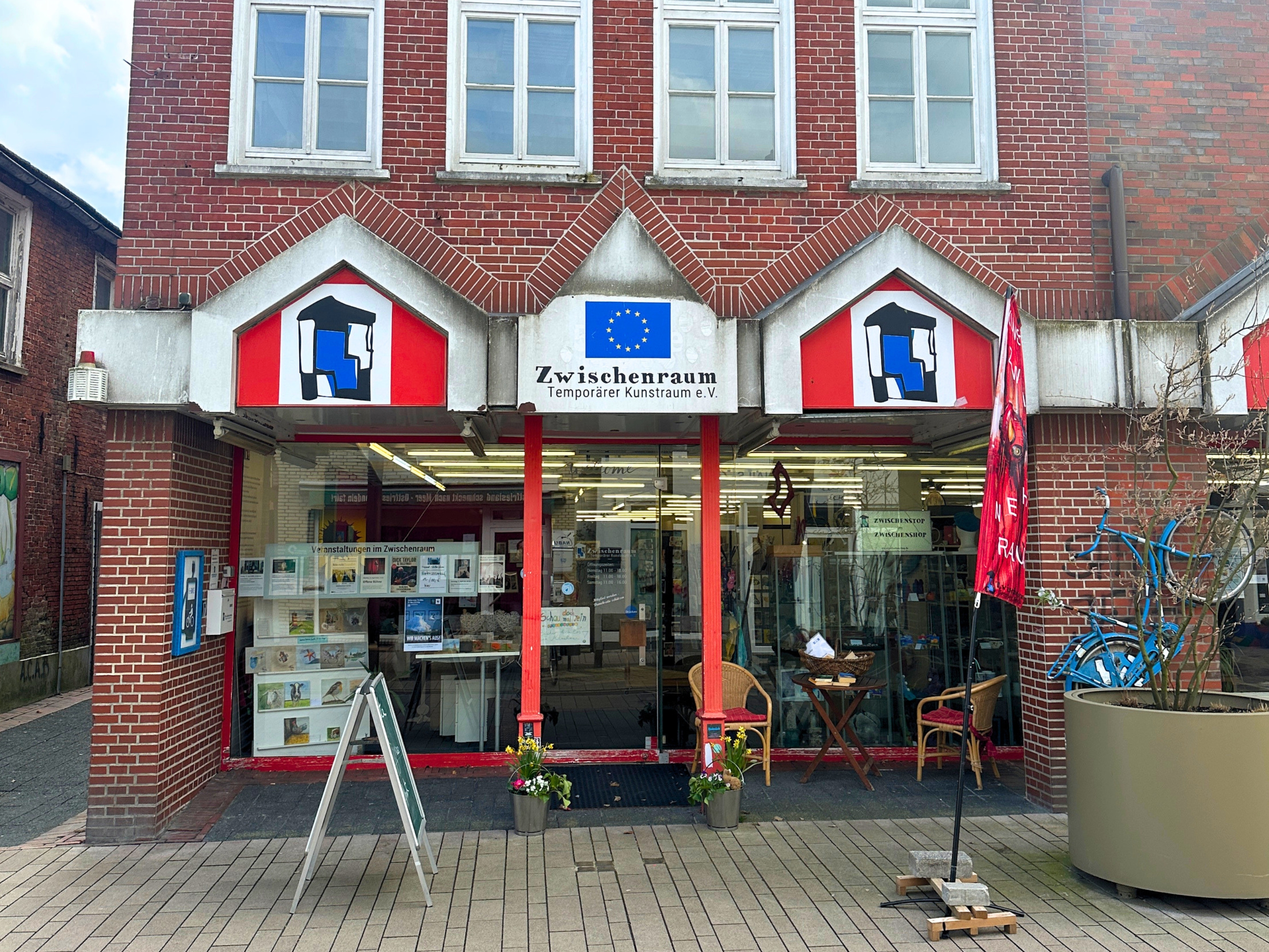 Zwischenraum - temporärer Kunstraum e.V.