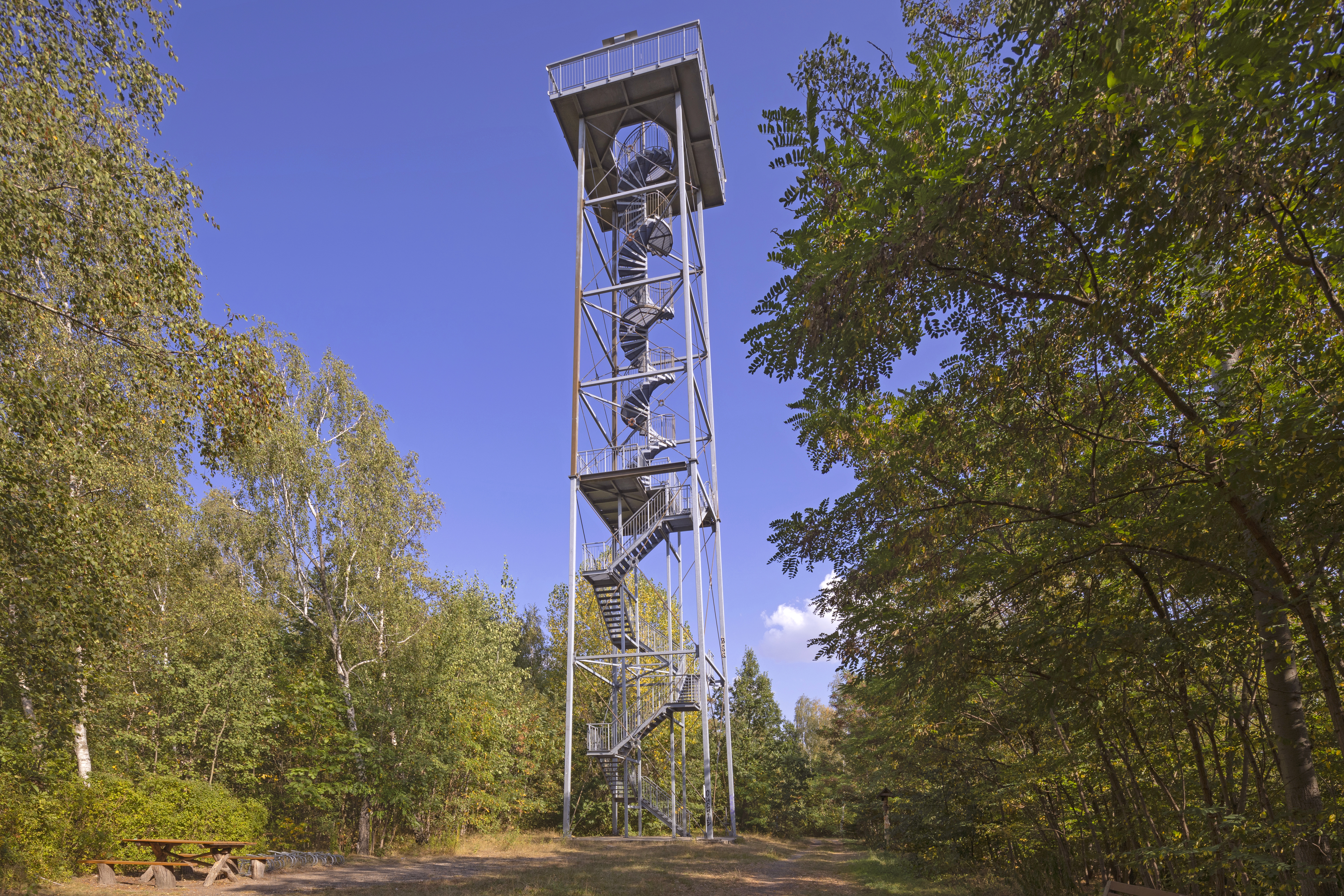 Aussichtsturm Halde Trages – Motiv