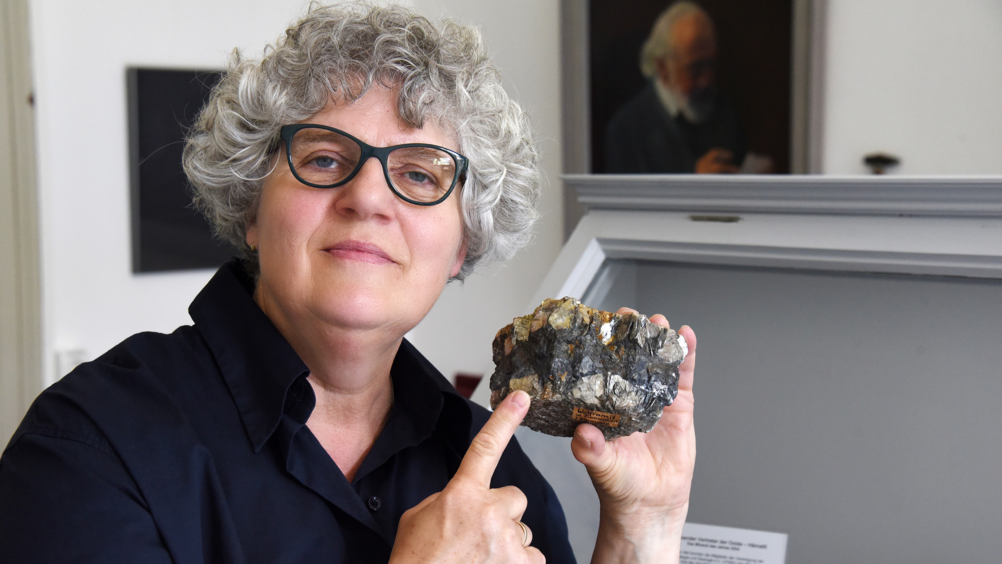 Mineralreiches Namibia. Die Walter R. Kahn Sammlung in Braunschweig – Vortrag von Dr. Birgit Kreher-Hartmann (Jena)