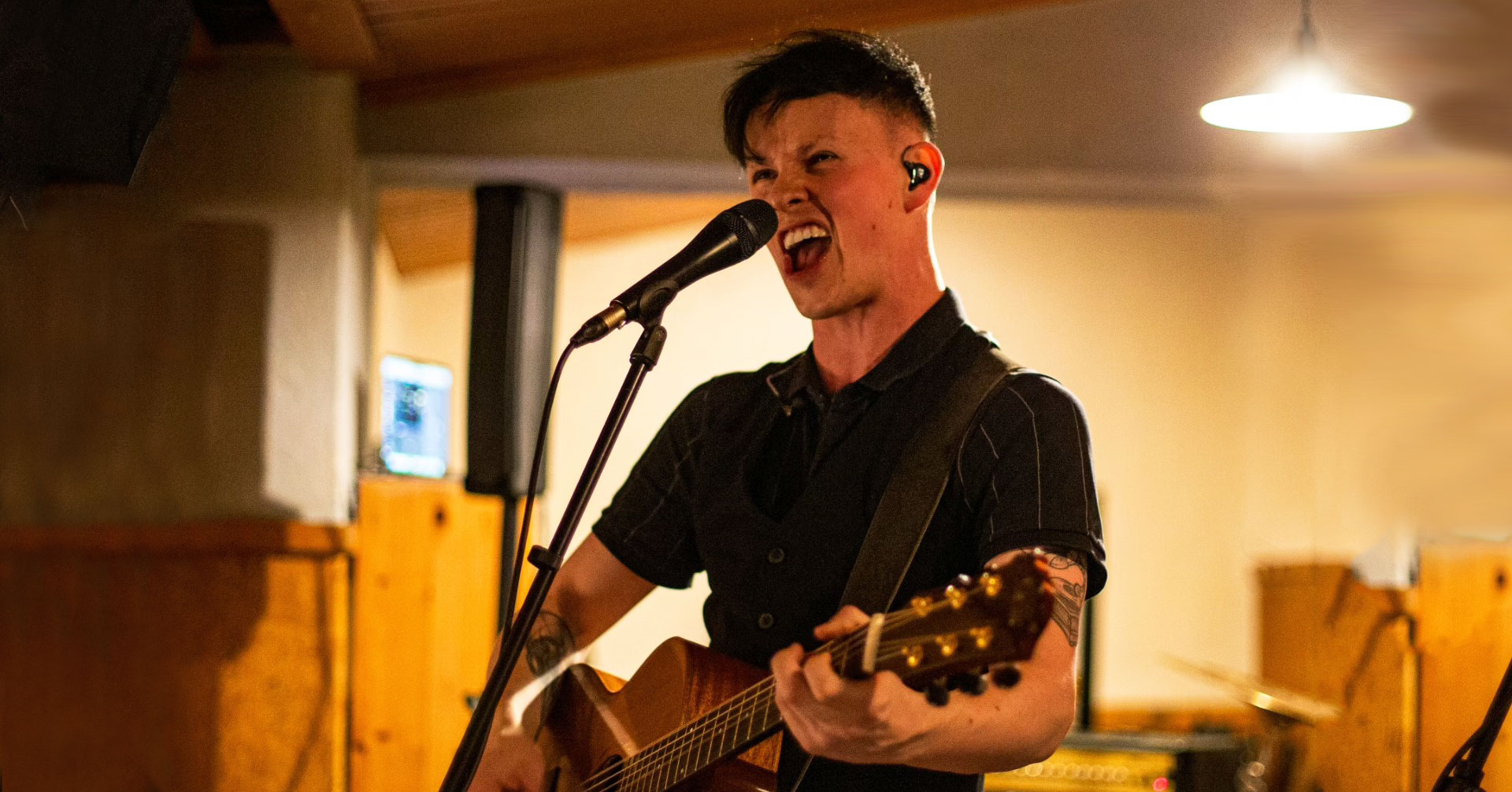 Johann - Akustik-Rock