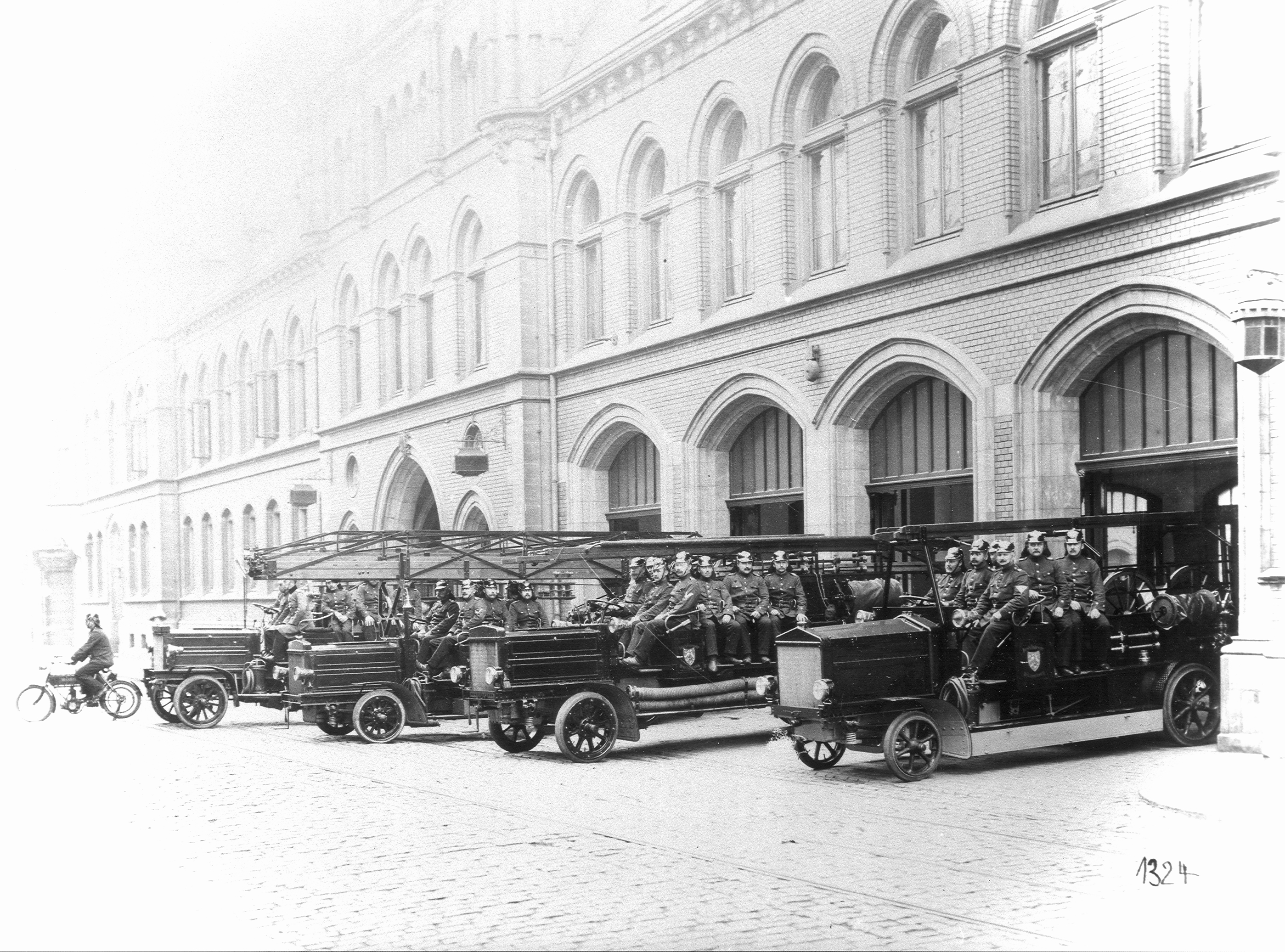 Vortragsreihe im Rahmen der Ausstellung „150 Jahre Berufsfeuerwehr Braunschweig“ im Altstadtrathaus: „Motorisierung der Berufsfeuerwehr Braunschweig“ 