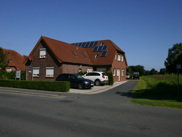 Betrieb_Saenger_Ferienwohnungen-Minsen.jpg