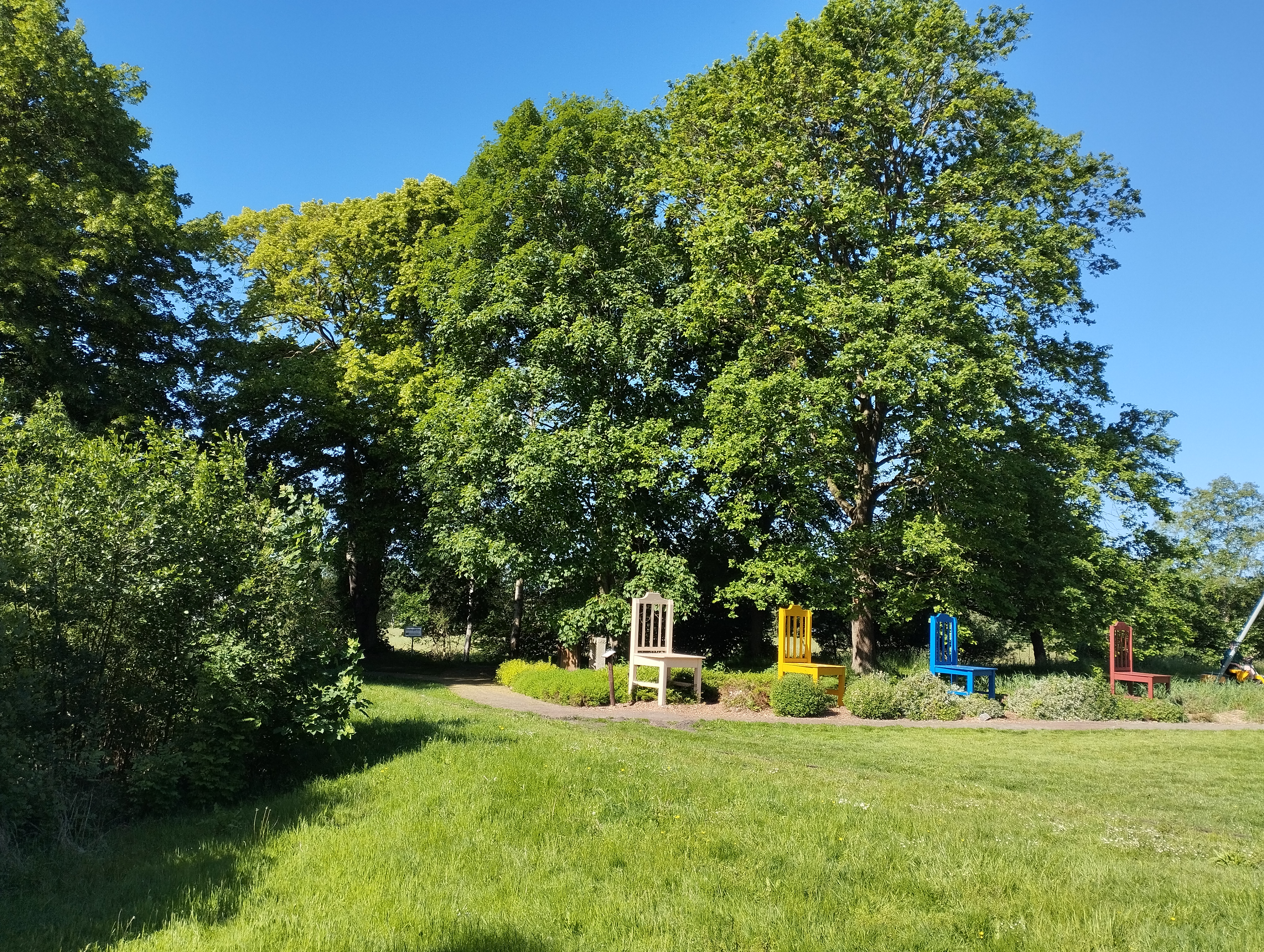 Amorweg - Grenzen und Zäune
