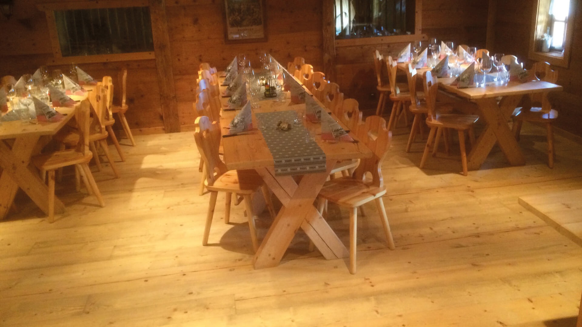 bergrestaurant-schwarzenberg-innenbereich