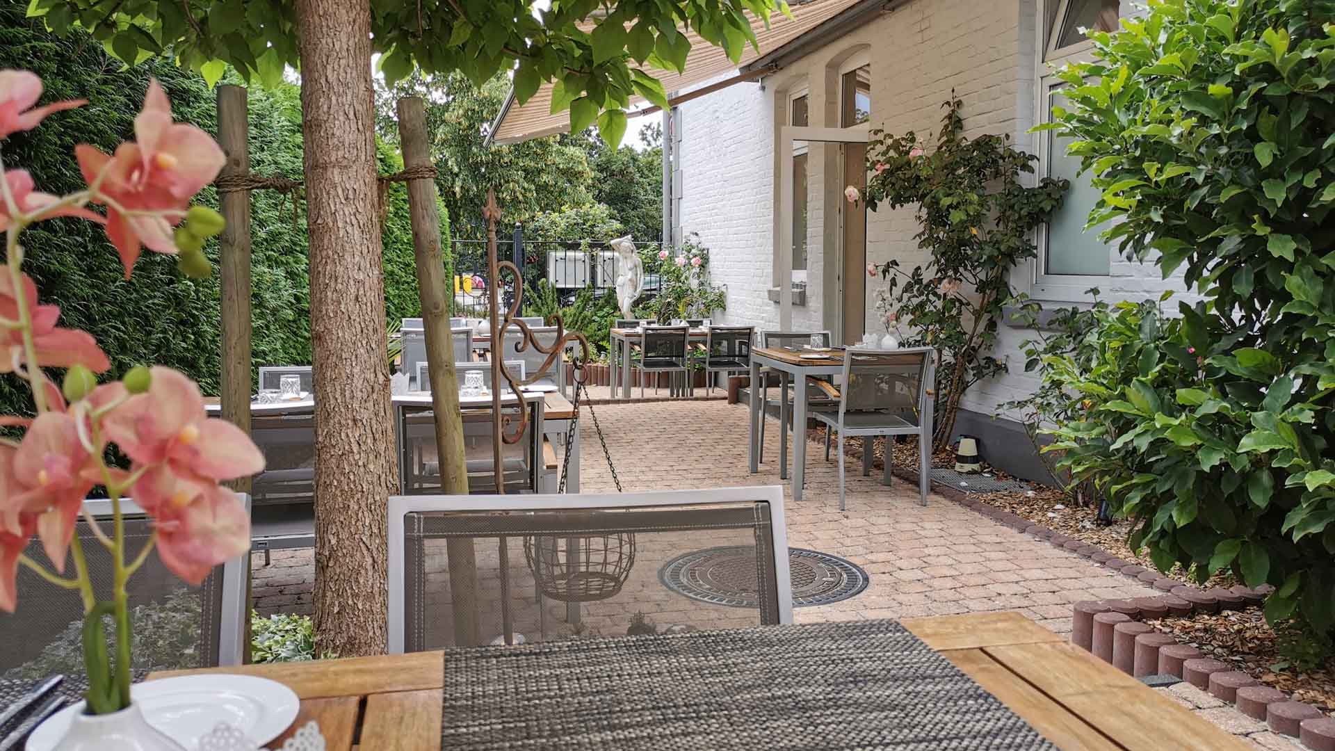 celle-restaurant-esszimmer-terrasse-2