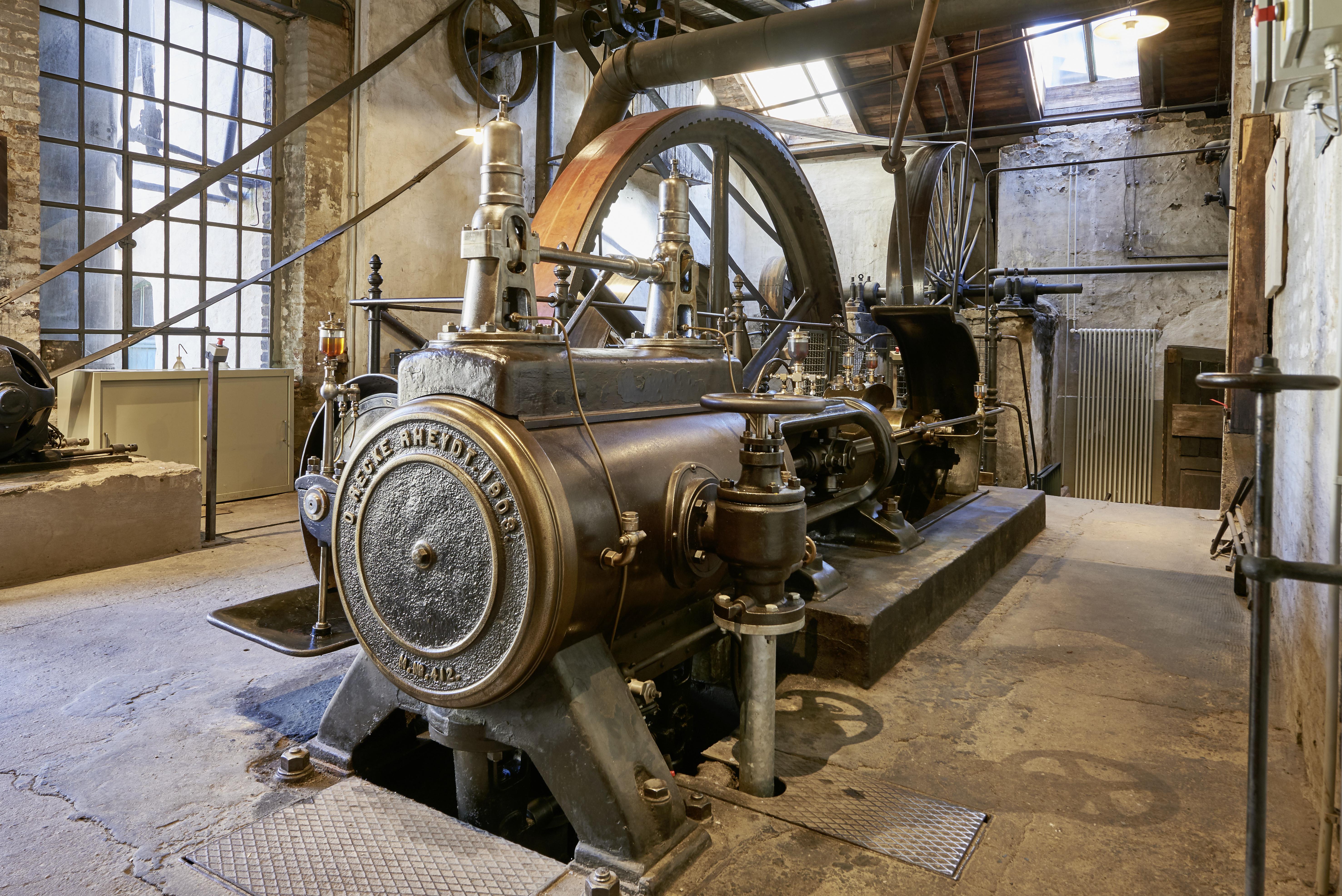 Dampfmaschine