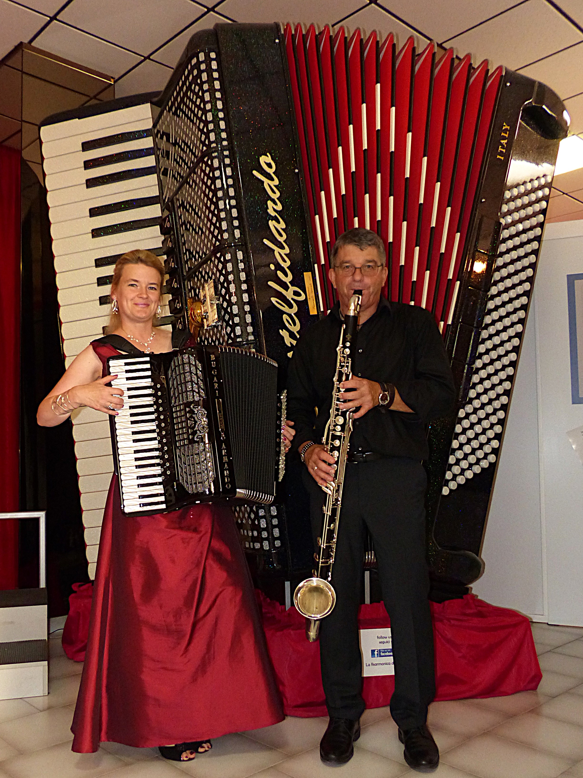 Sommermusik in der Marienkirche Winsen an der Luhe mit Klarinetten und Konzertakkordeon am Sonntag 30. August 2026 um 17:00 Uhr mit dem Duo „Sing Your Soul“ – das Akkordeon ist Instrument des Jahres 2026