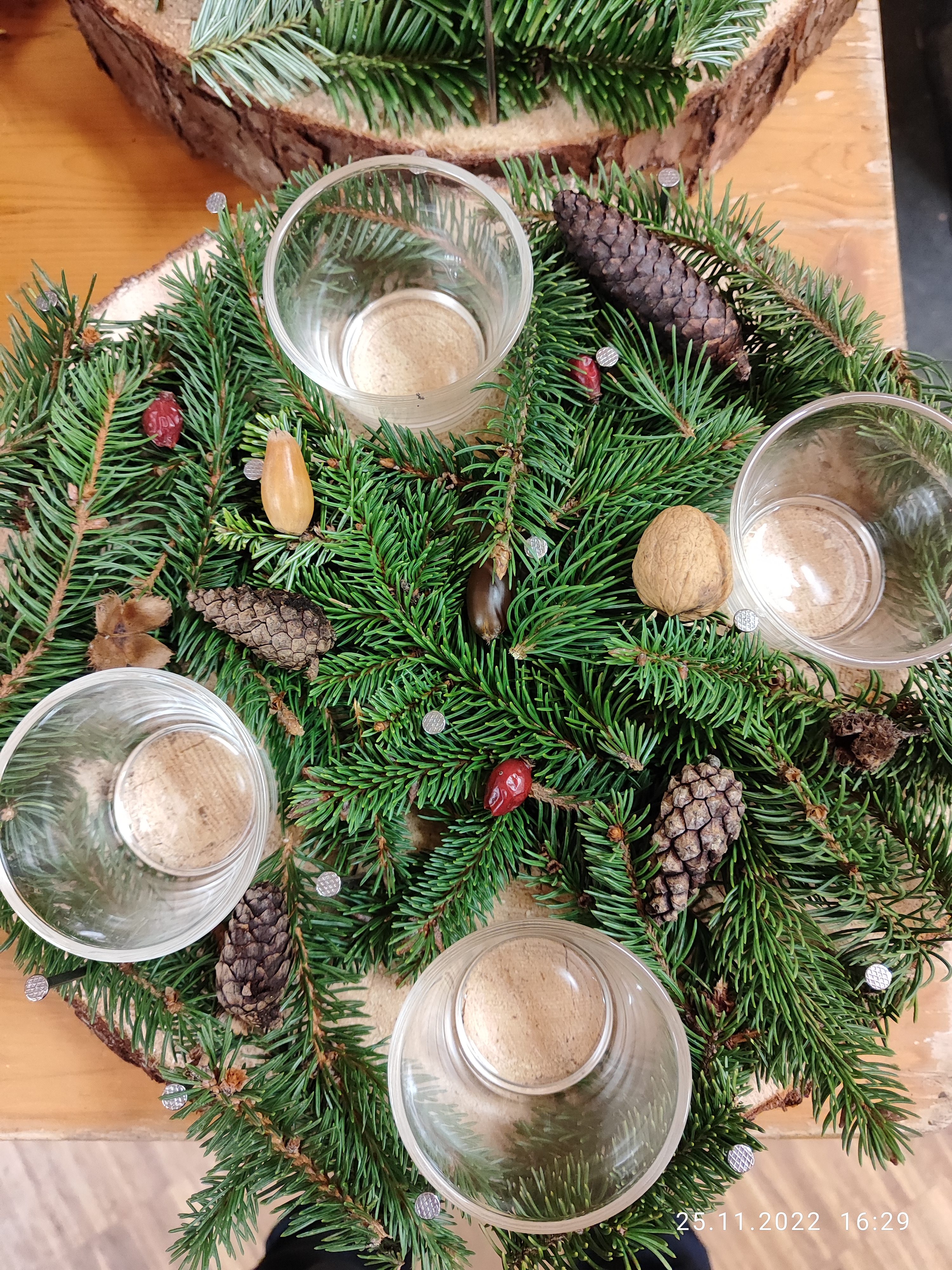 Adventskranz basteln – für Kinder ab 8 Jahren