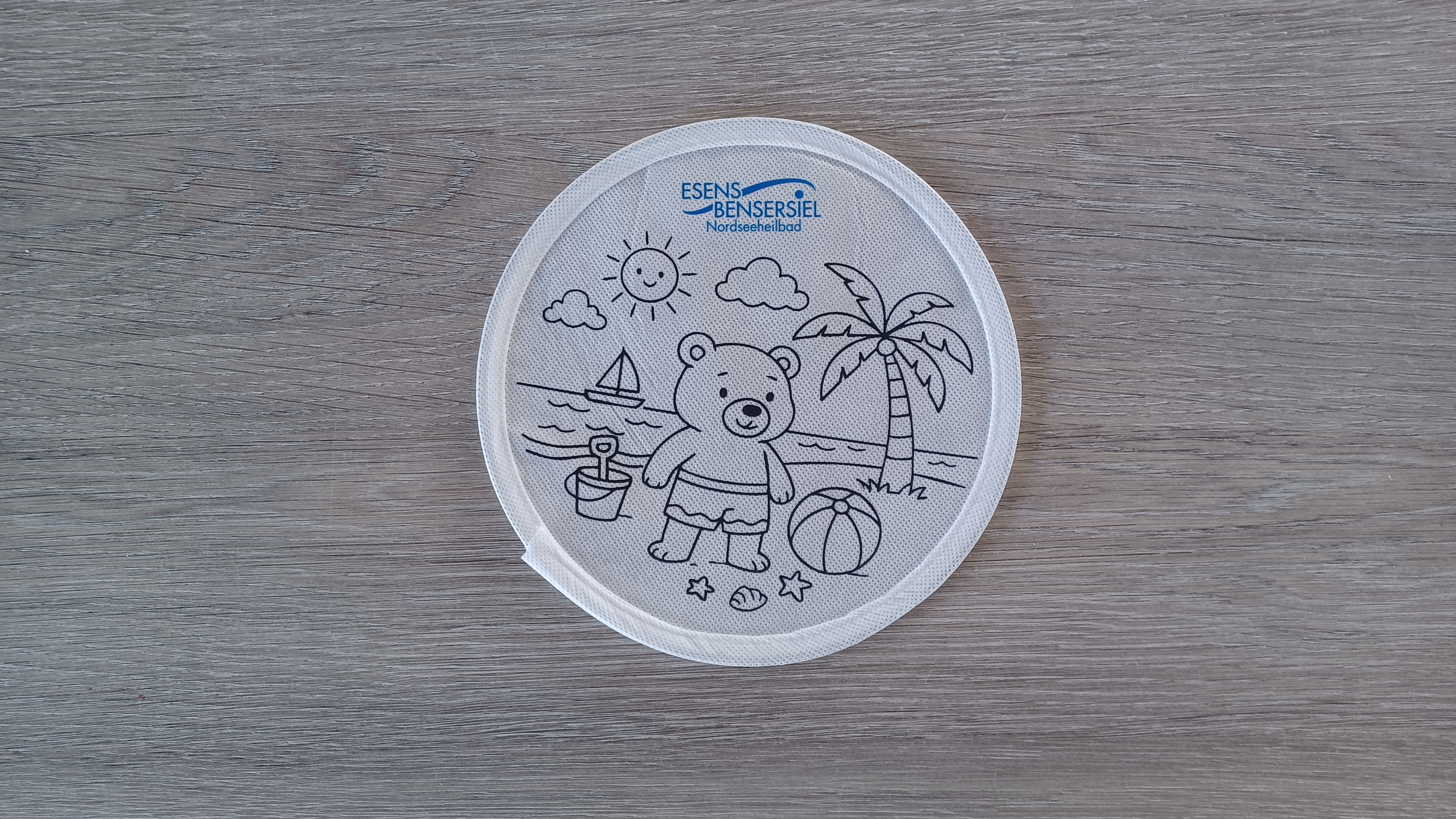 Frisbee und Strandspiel bemalen