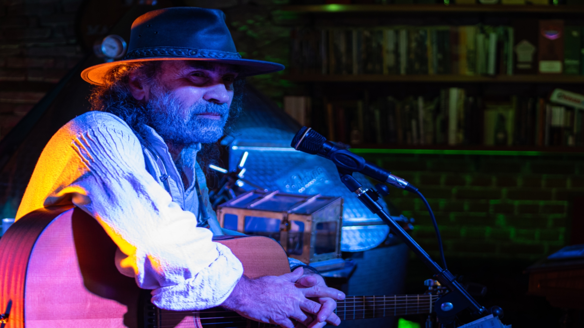 ISI - THE ONE MAN BAND LIVE-MUSIK | INNENHOF WEIHNACHTS OPEN-AIR