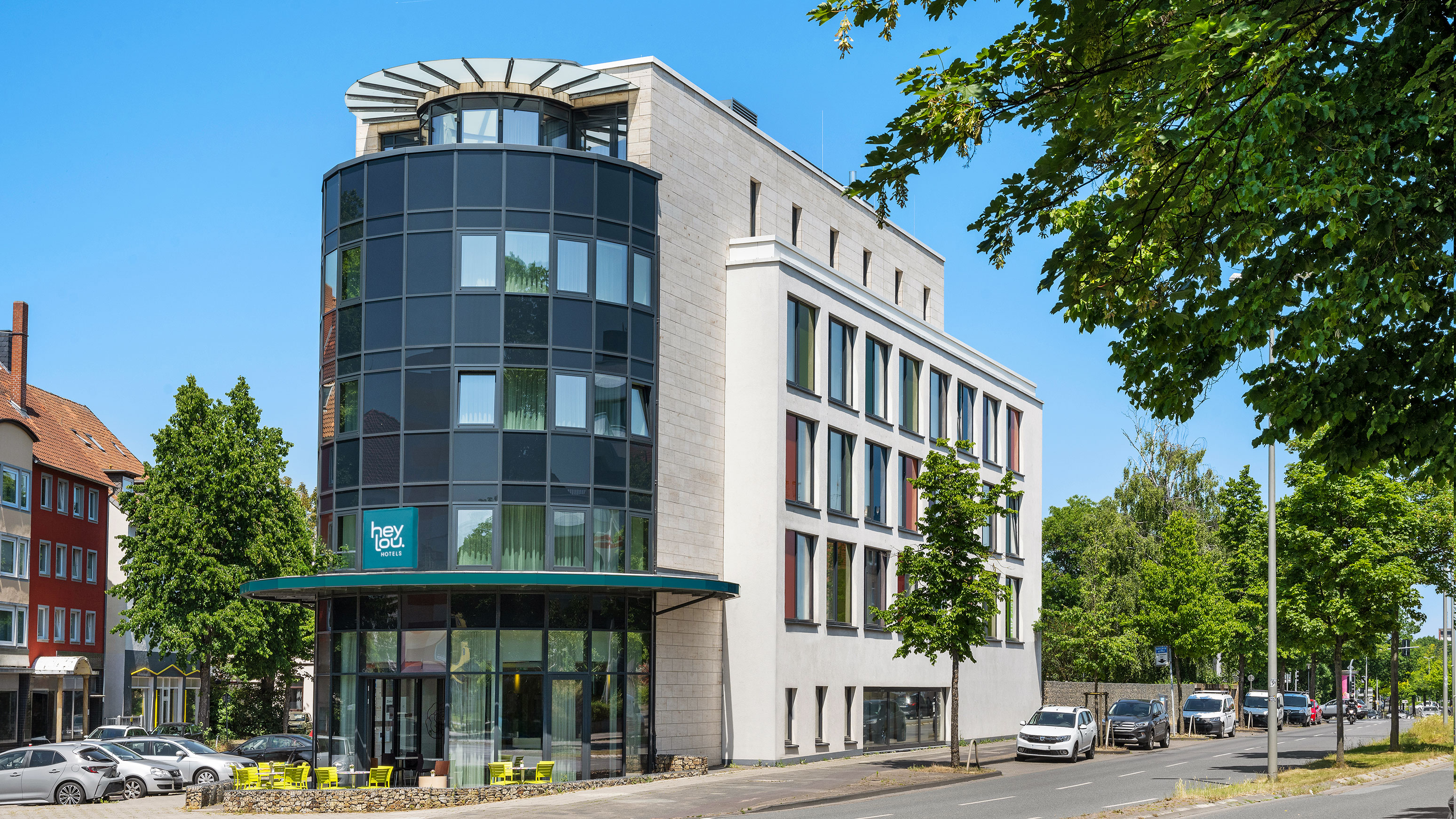 hey-lou-hotel-aussenansicht