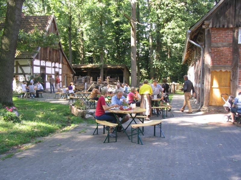 Sommerzeit im Hofcafé Johannleweling