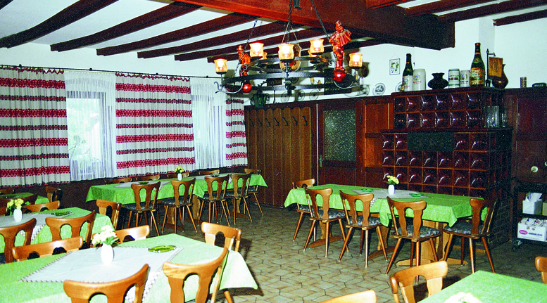 Gasthof In Der Nähe Jetzt Geöffnet Gasthof Weisses Rößl GdbR - Neustadt a.d. Waldnaab