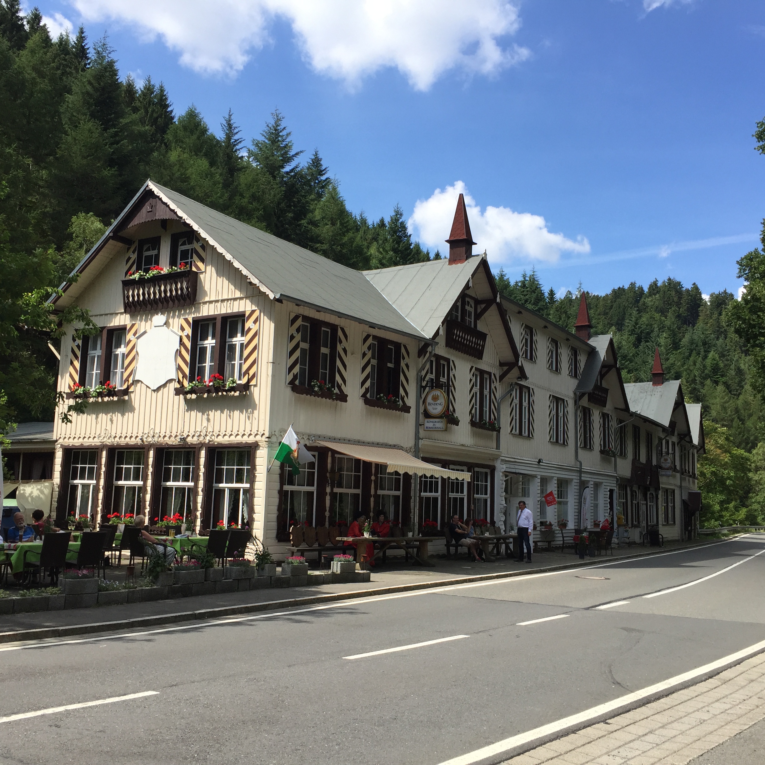 Königreich Romkerhall - Außenansicht