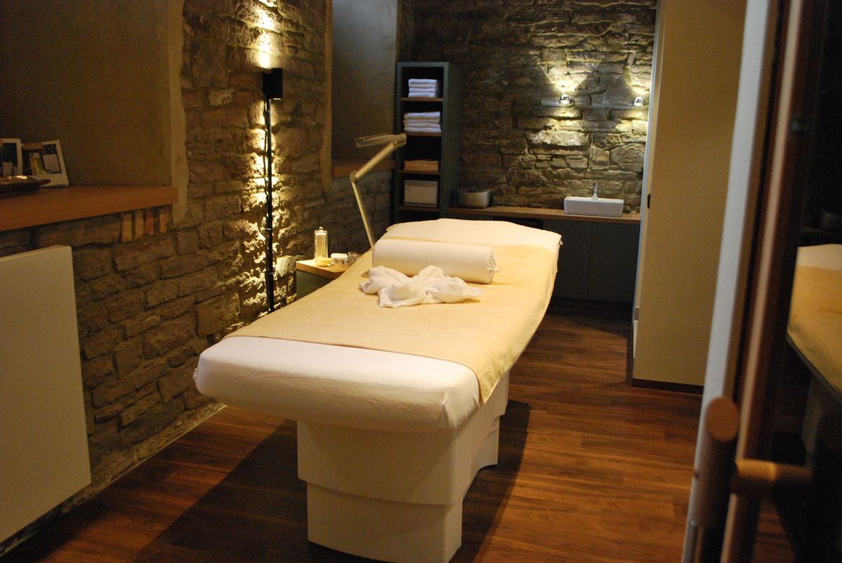 Schlosshotel Blankenburg - Wellness-Massage