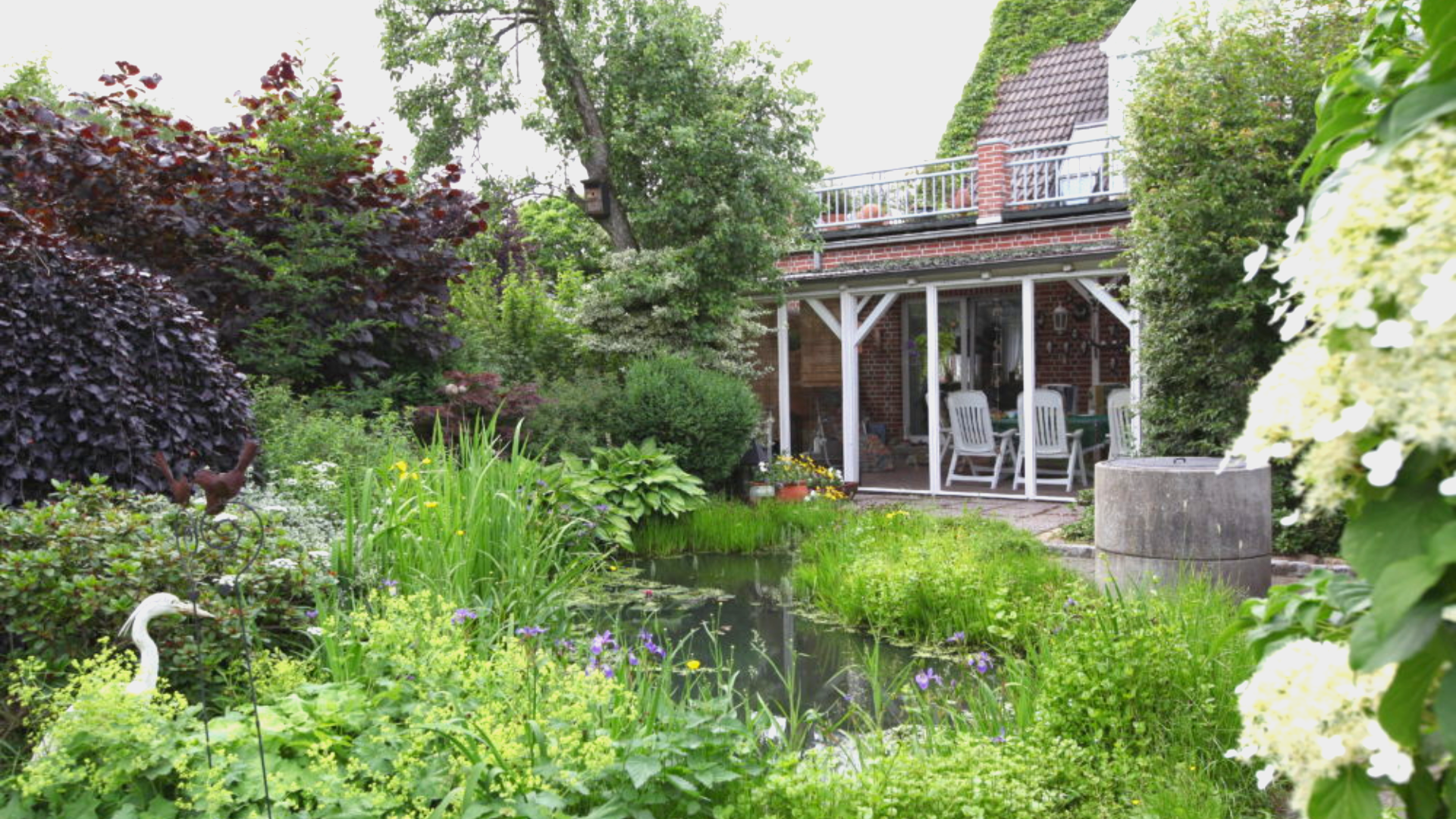 Teich im Garten der Ferienwohnung Sprekels
