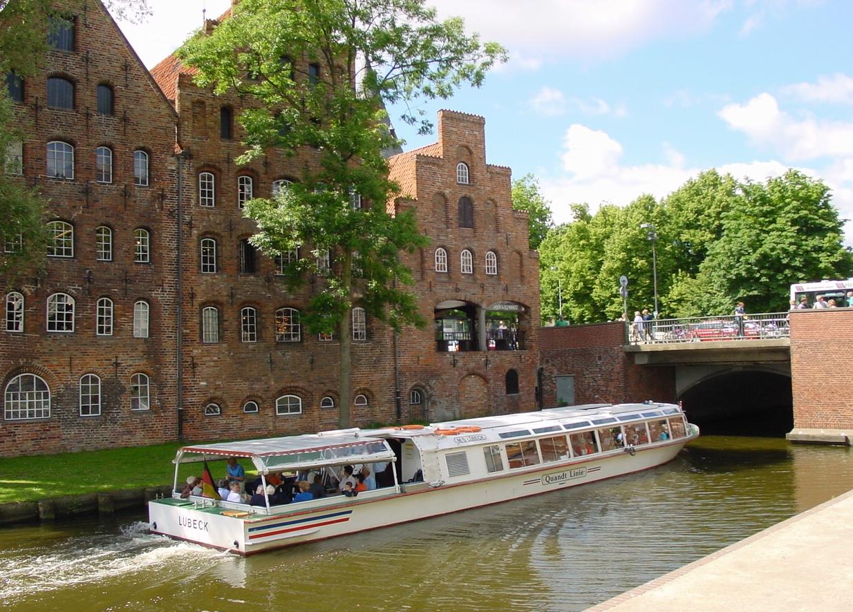 Canal tour Quandt Line Lübeck (Holsten Gate Pier)