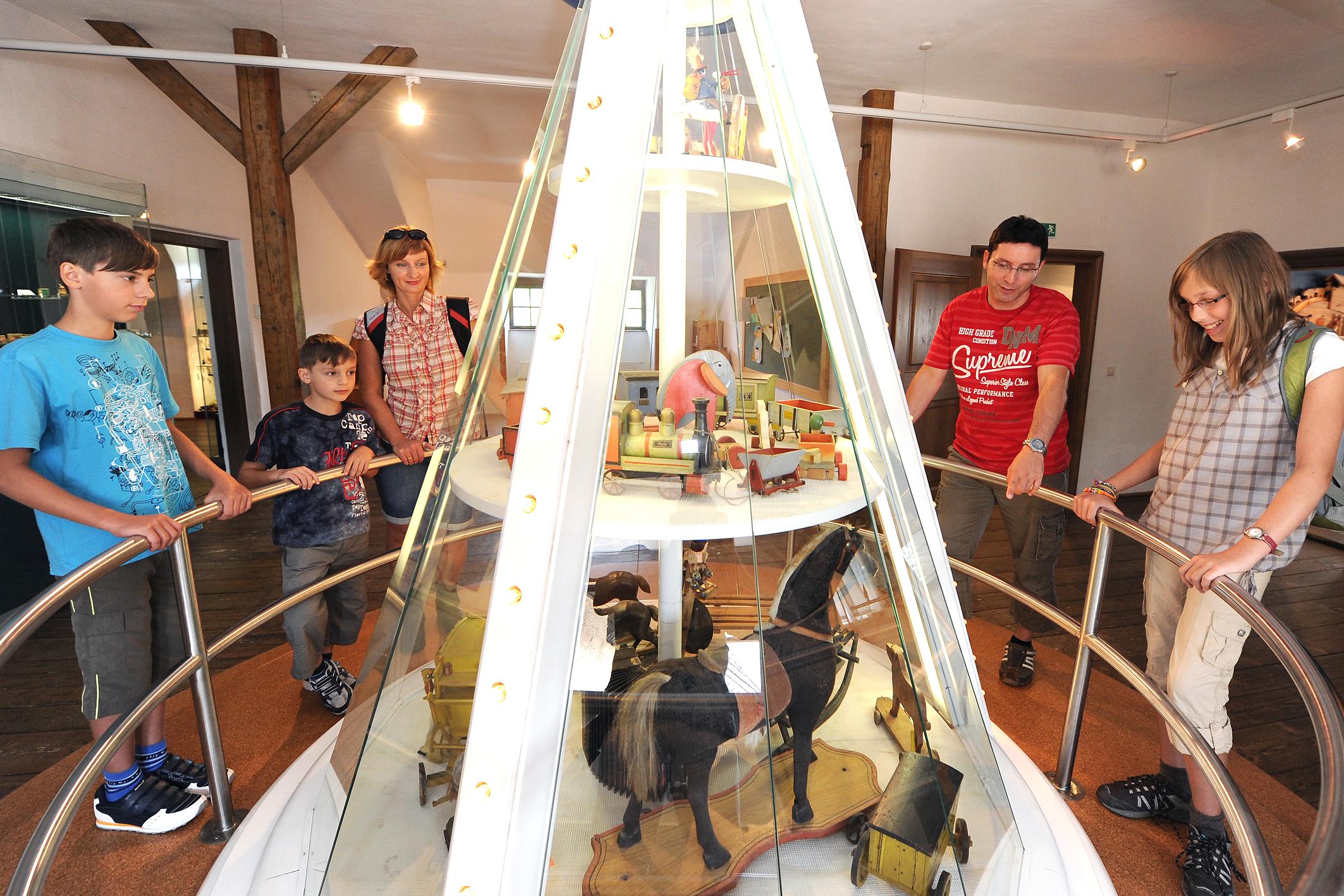 Ausstellung im Weihnachts- und Spielzeugmuseum auf Burg Scharfenstein