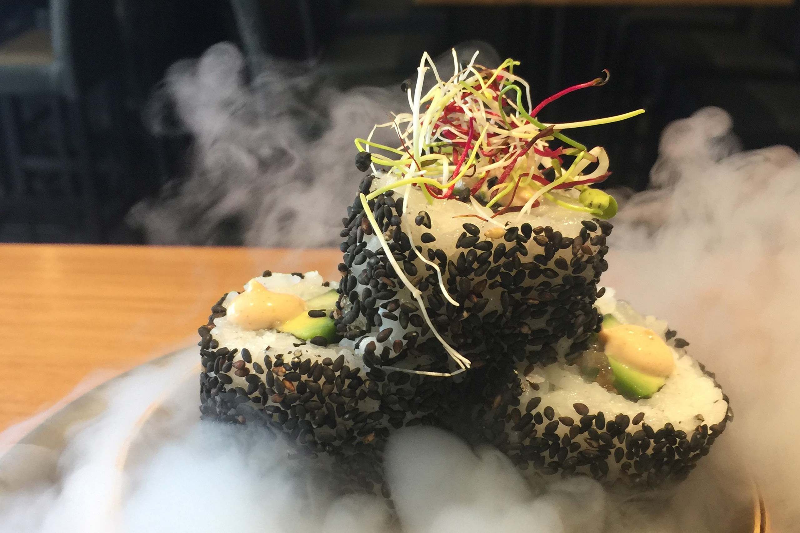 simply-sushi-rauch-nebel-sushi.jpg