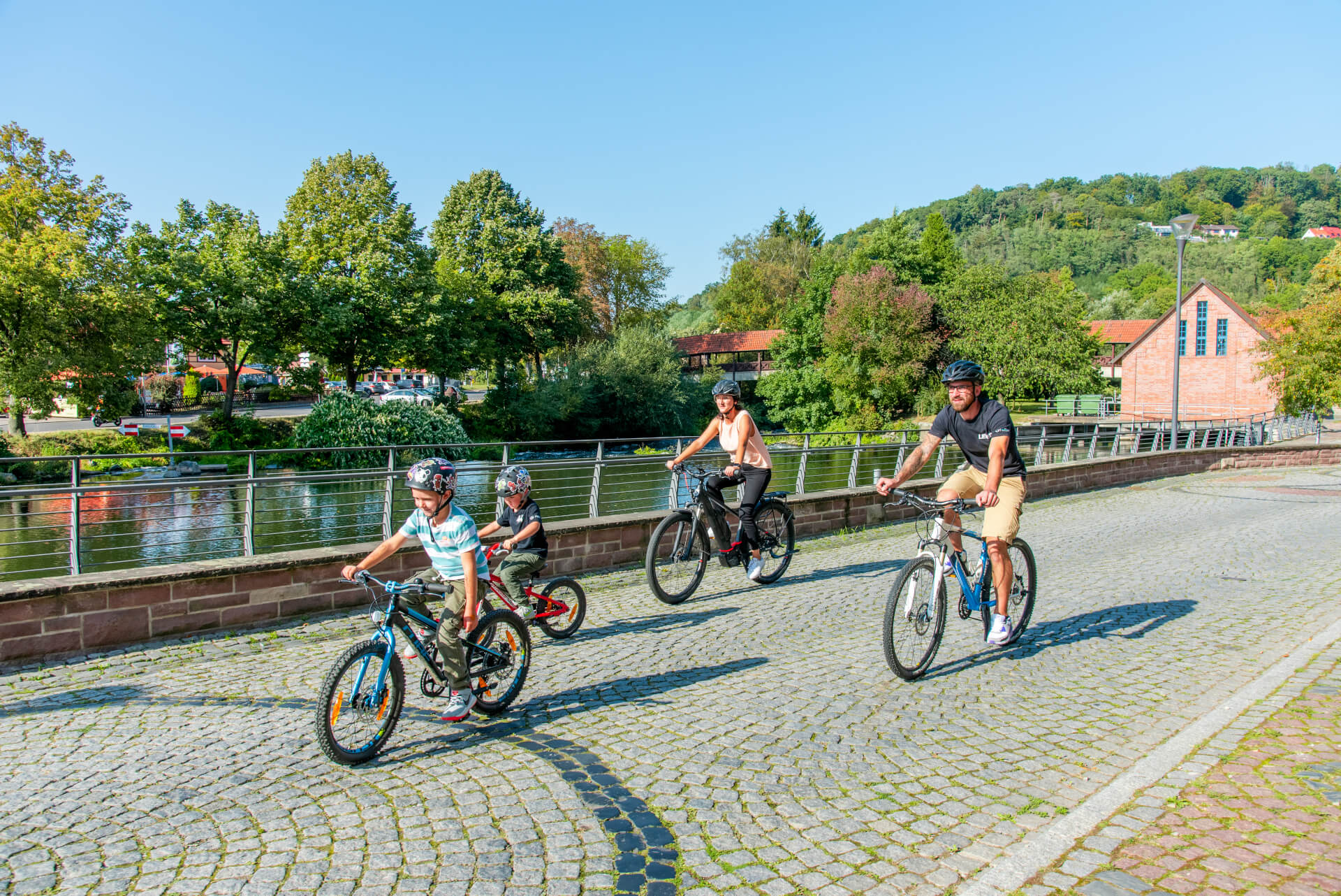 Fahrrad Tour auf dem WeserHarzHeideRadfernweg Von Hann