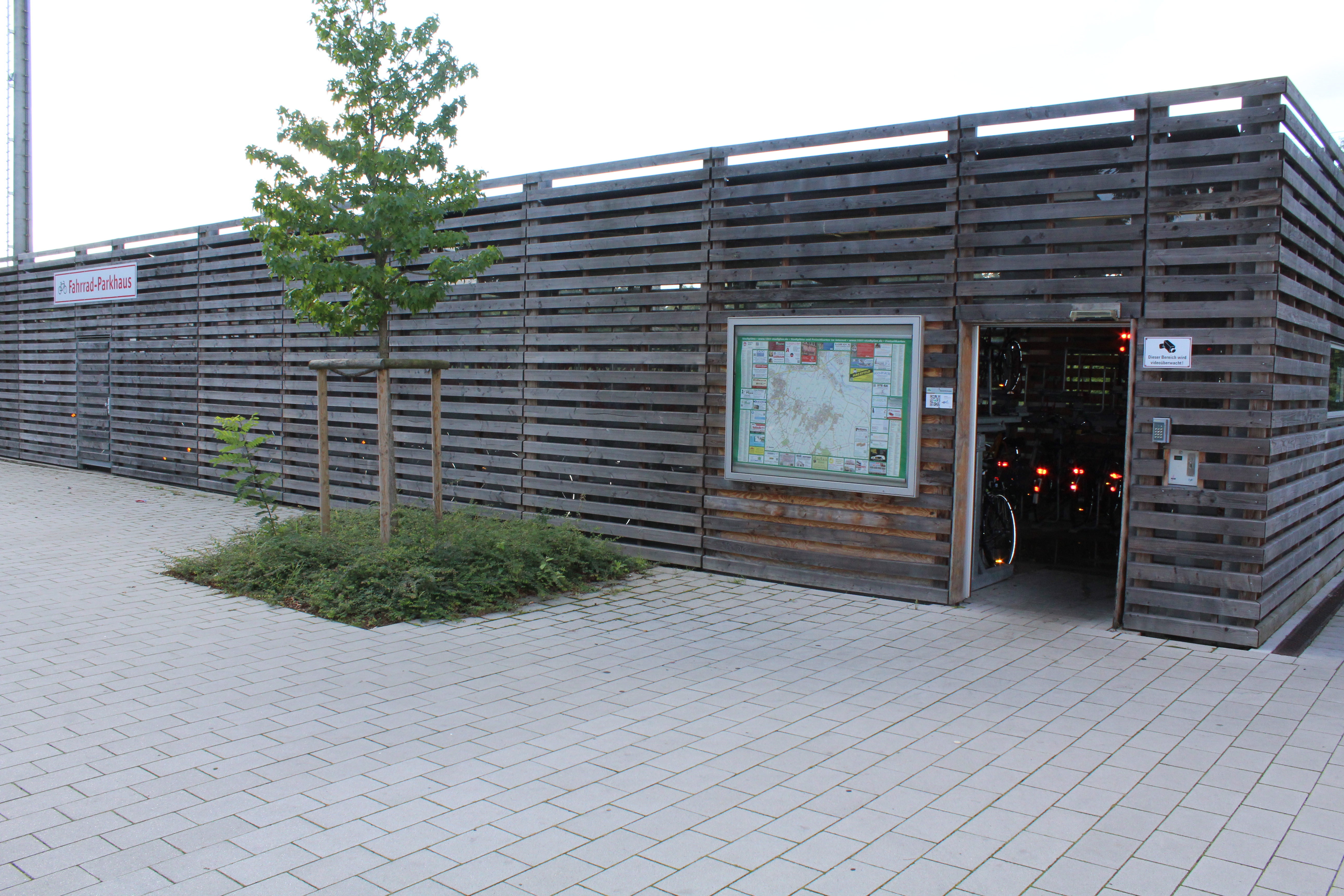 Fahrrad-Station am Bahnhof Kirchweyhe