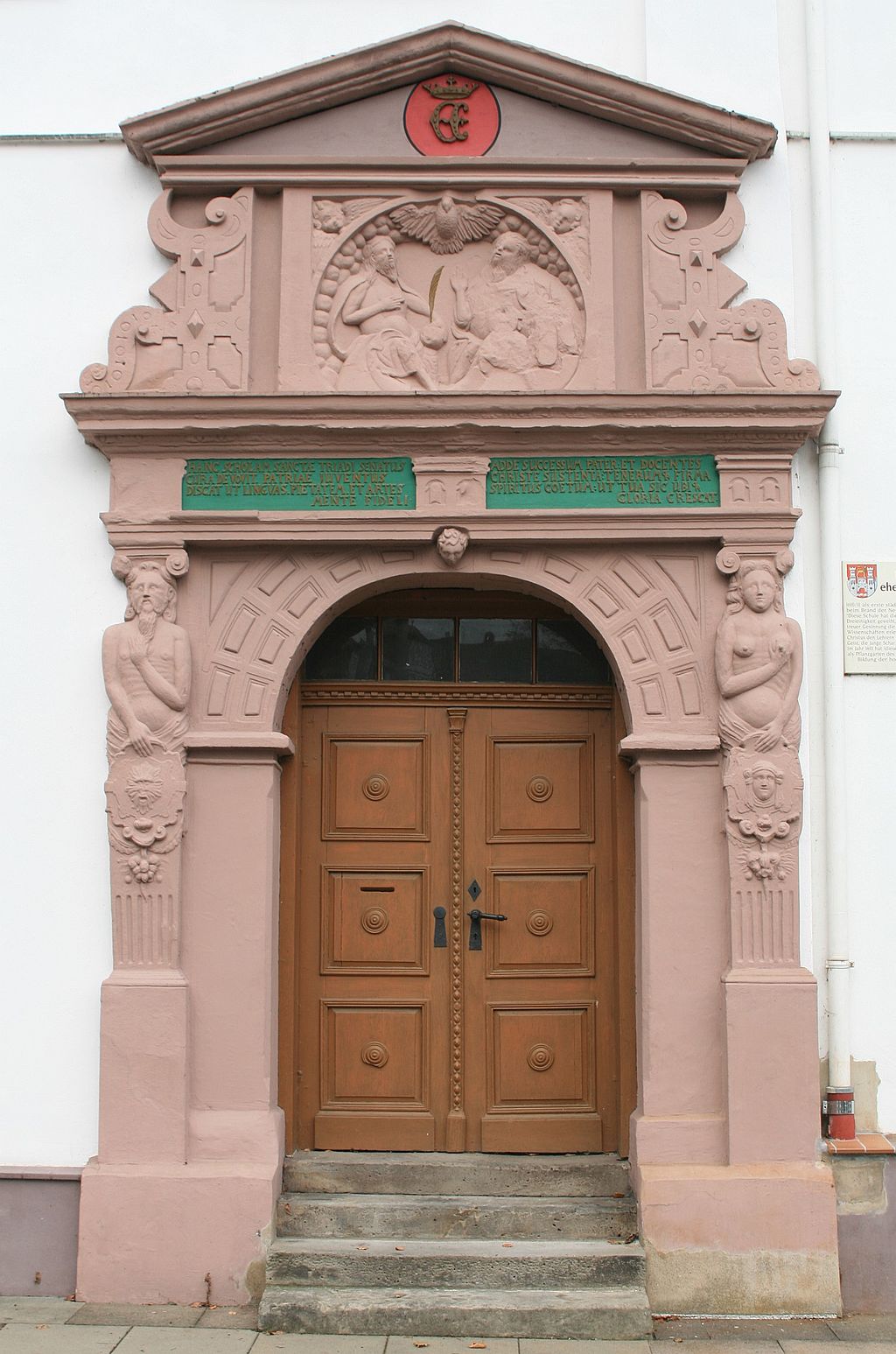 Portal der alten Ratsschule
