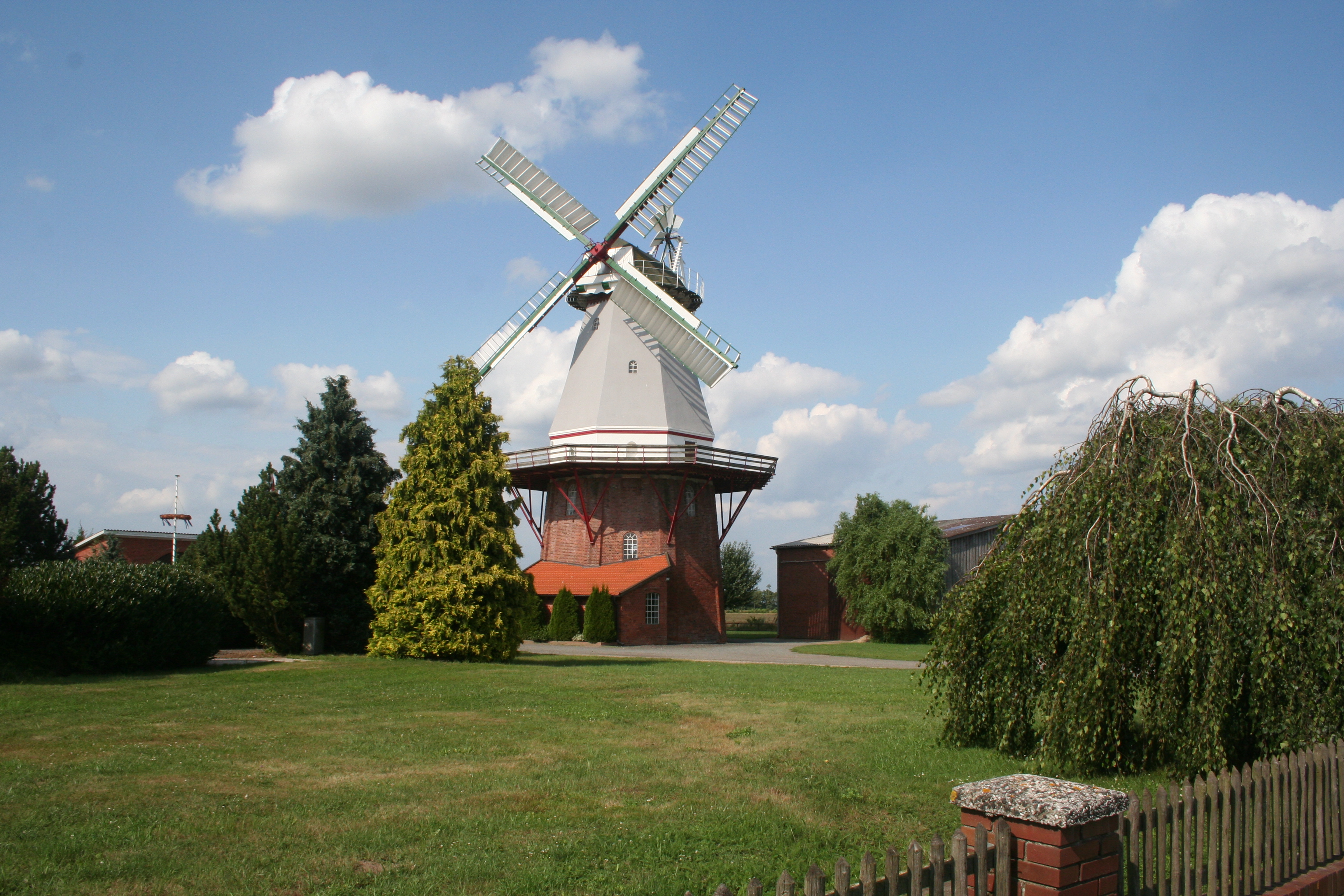 Rittergut, Mühlen, Kirchen, Speicher und Seen in Blender und umzu