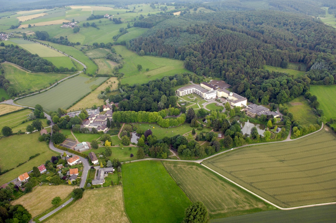 Luftbild vom Park Bad Hermannsborn
