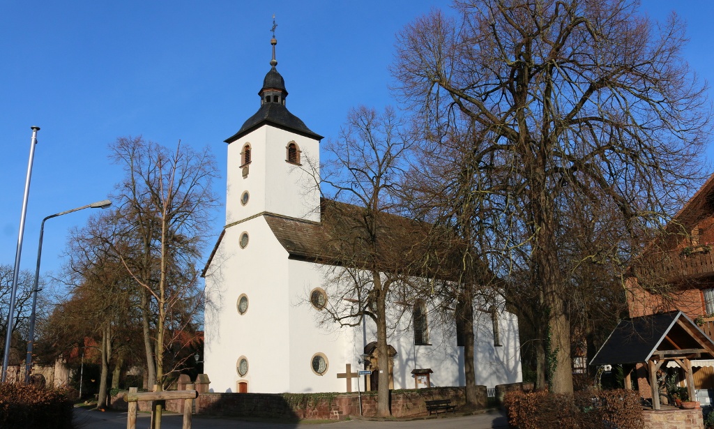 katholische Pfarrkirche hl.Familie Wehrden