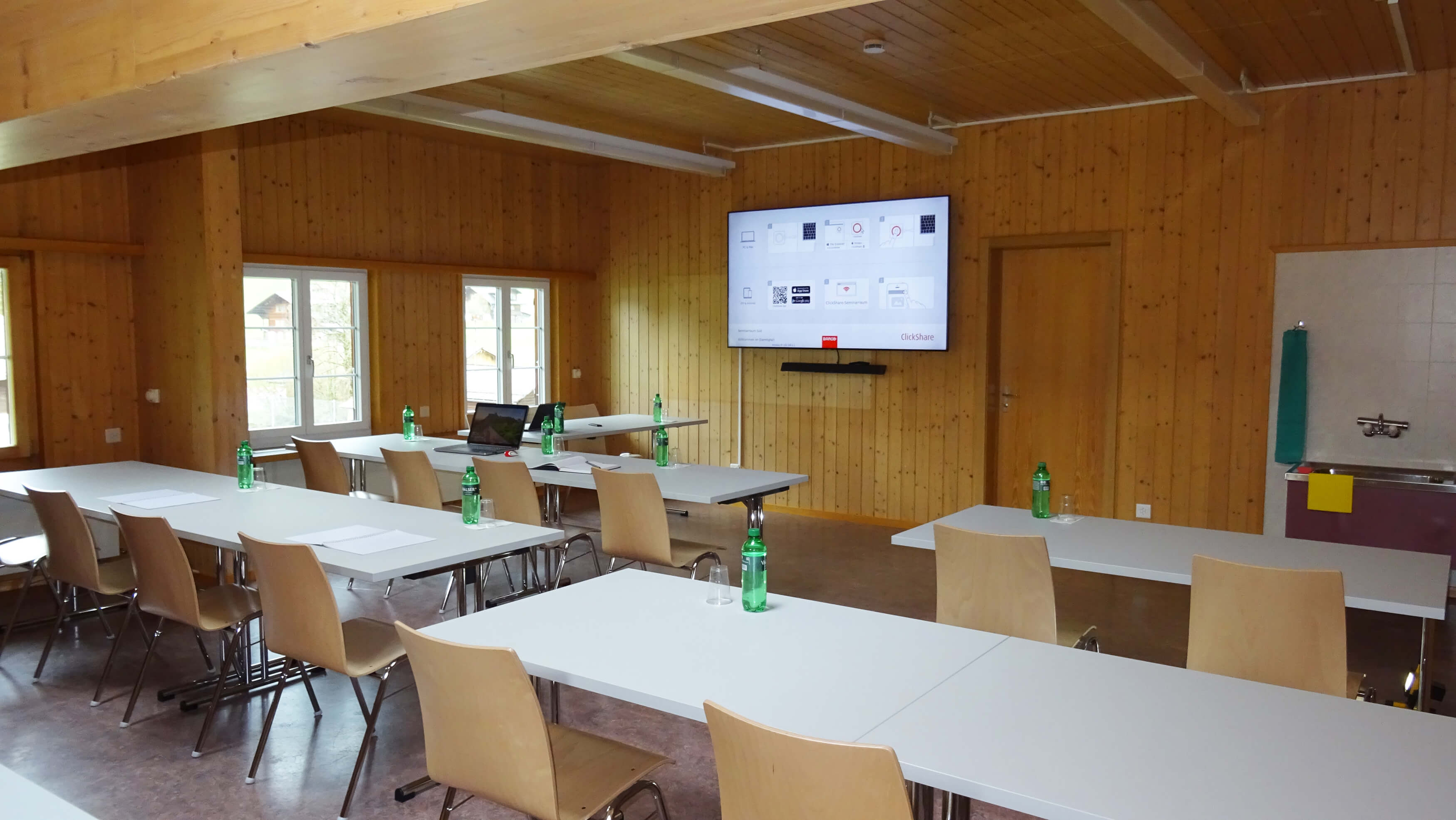 Seminar Room South, Schwenden Village Hall 