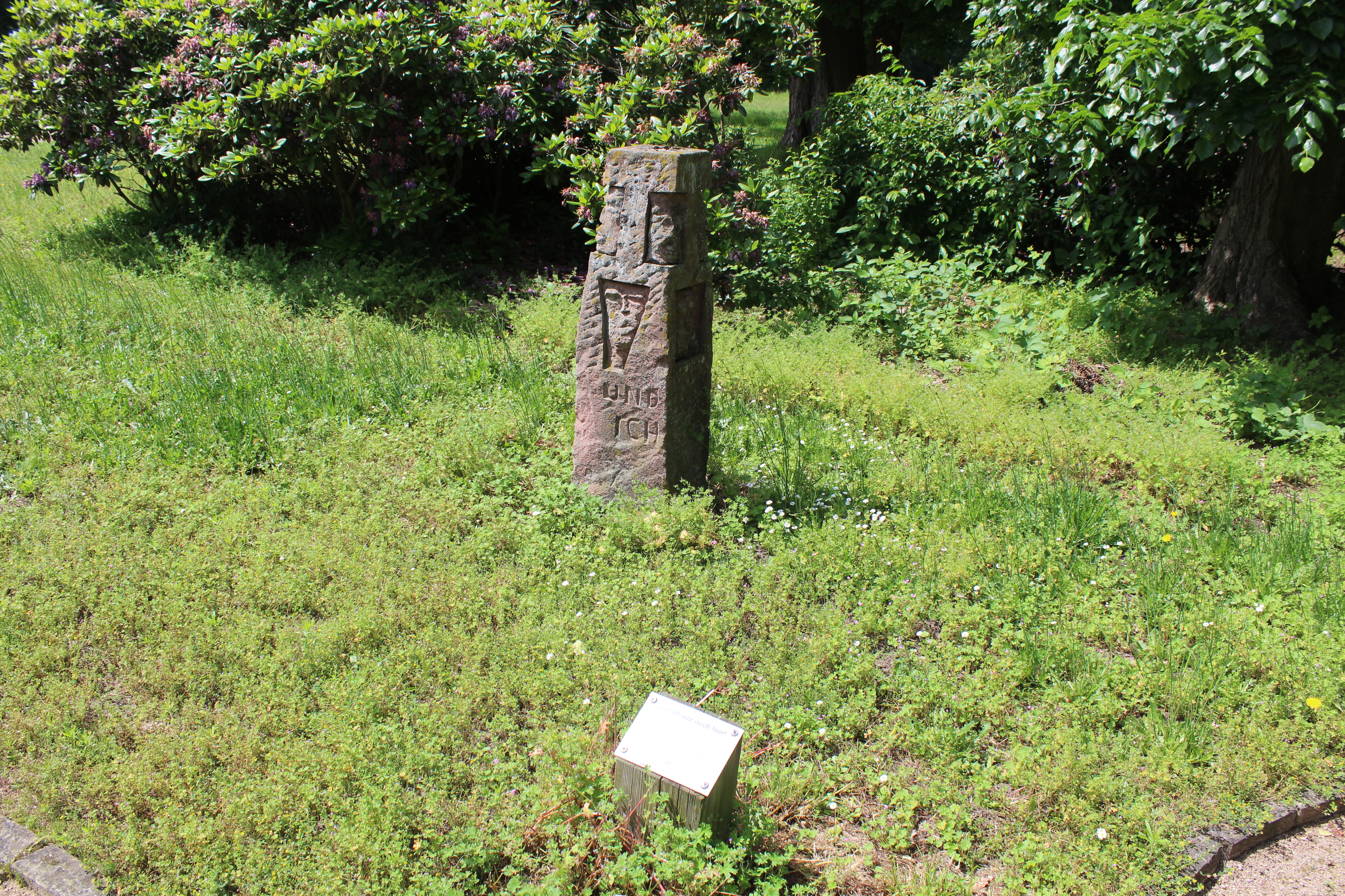 Skulptur "und ich war auch hier"