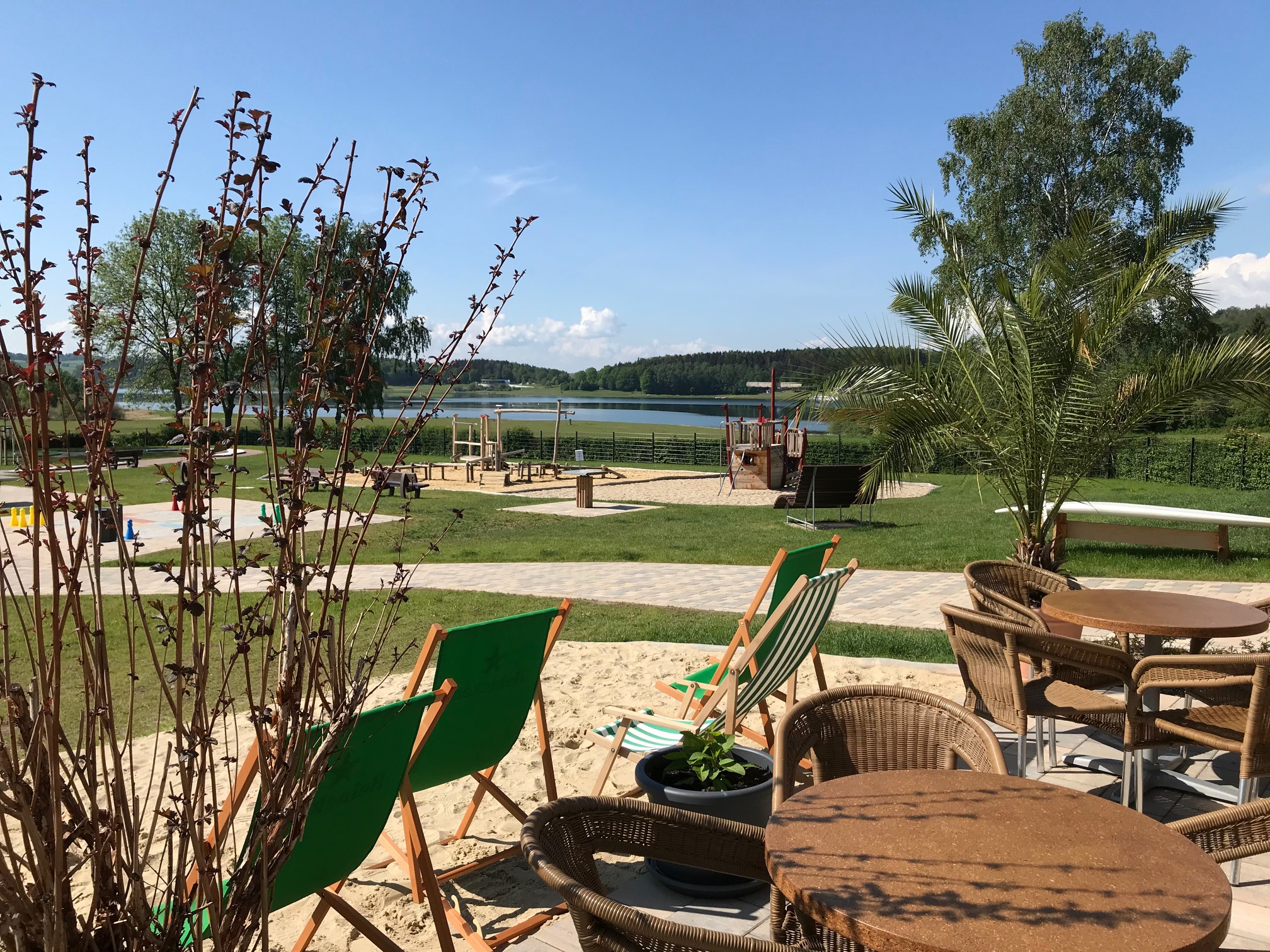 Strandcafé im Freizeit- und Erlebnisgarten – Motiv