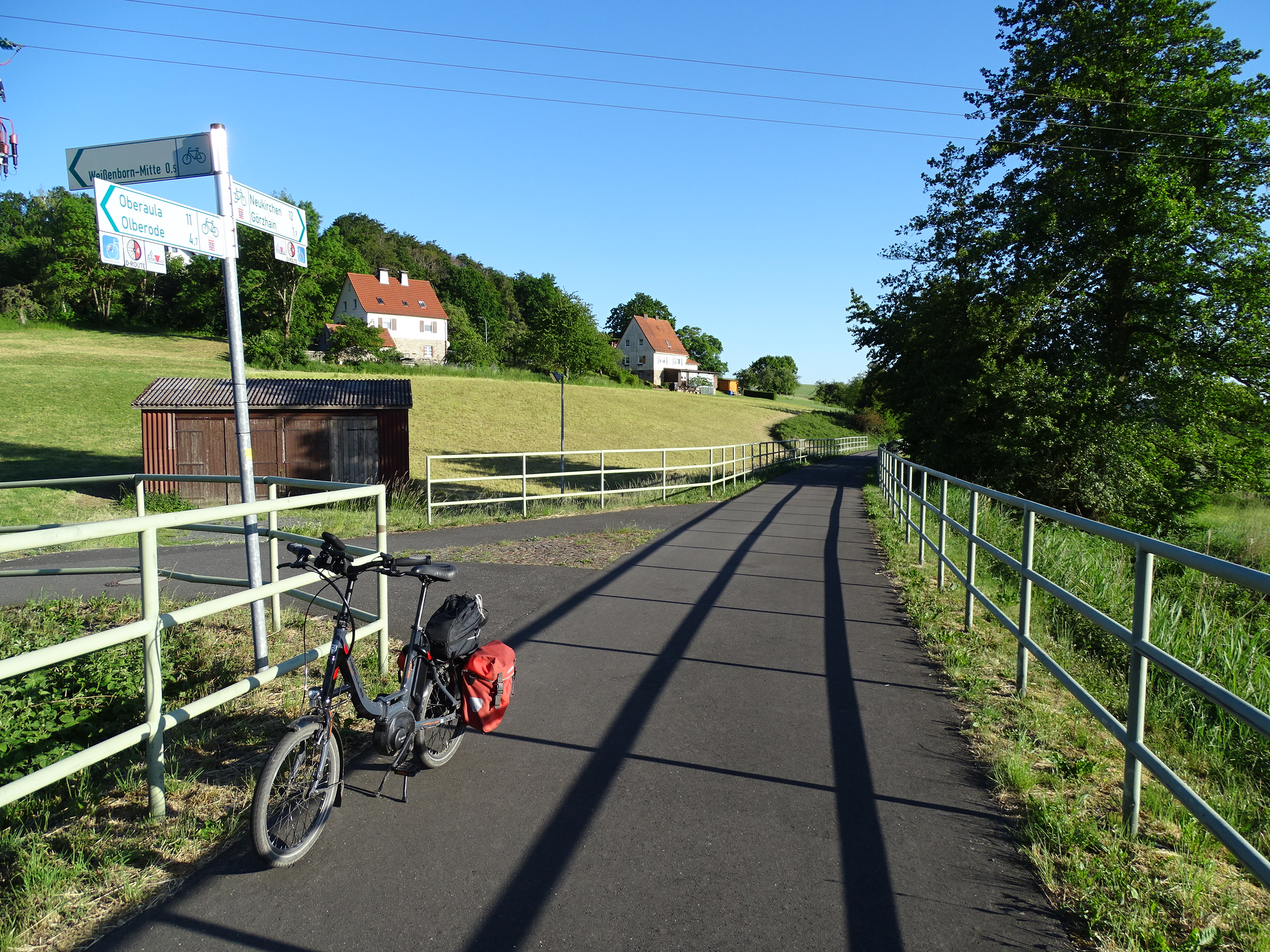Etappe_3_Bahnradweg_Blick_bei_Ottrau_Weissenborn_06_2020.JPG
