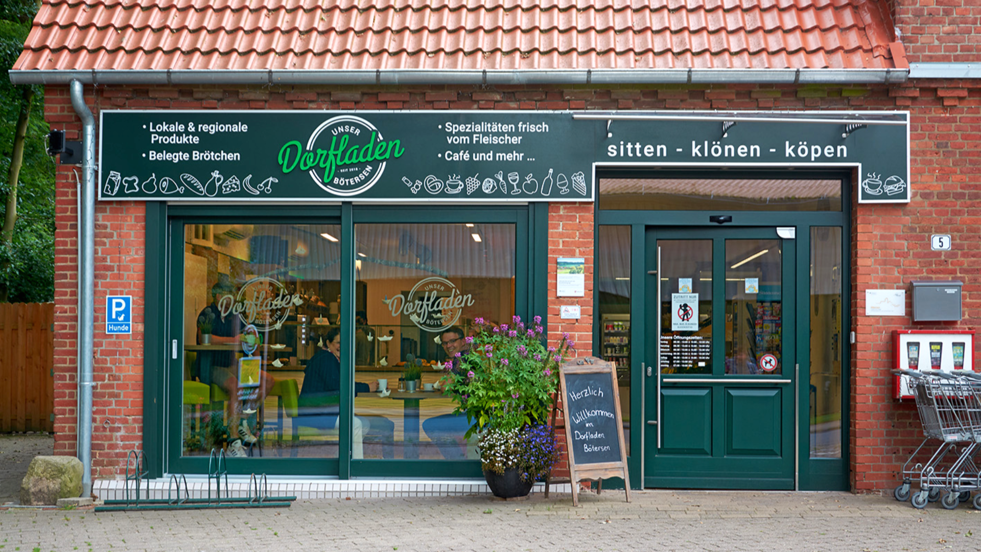 Dorfladen Bötersen mit Café