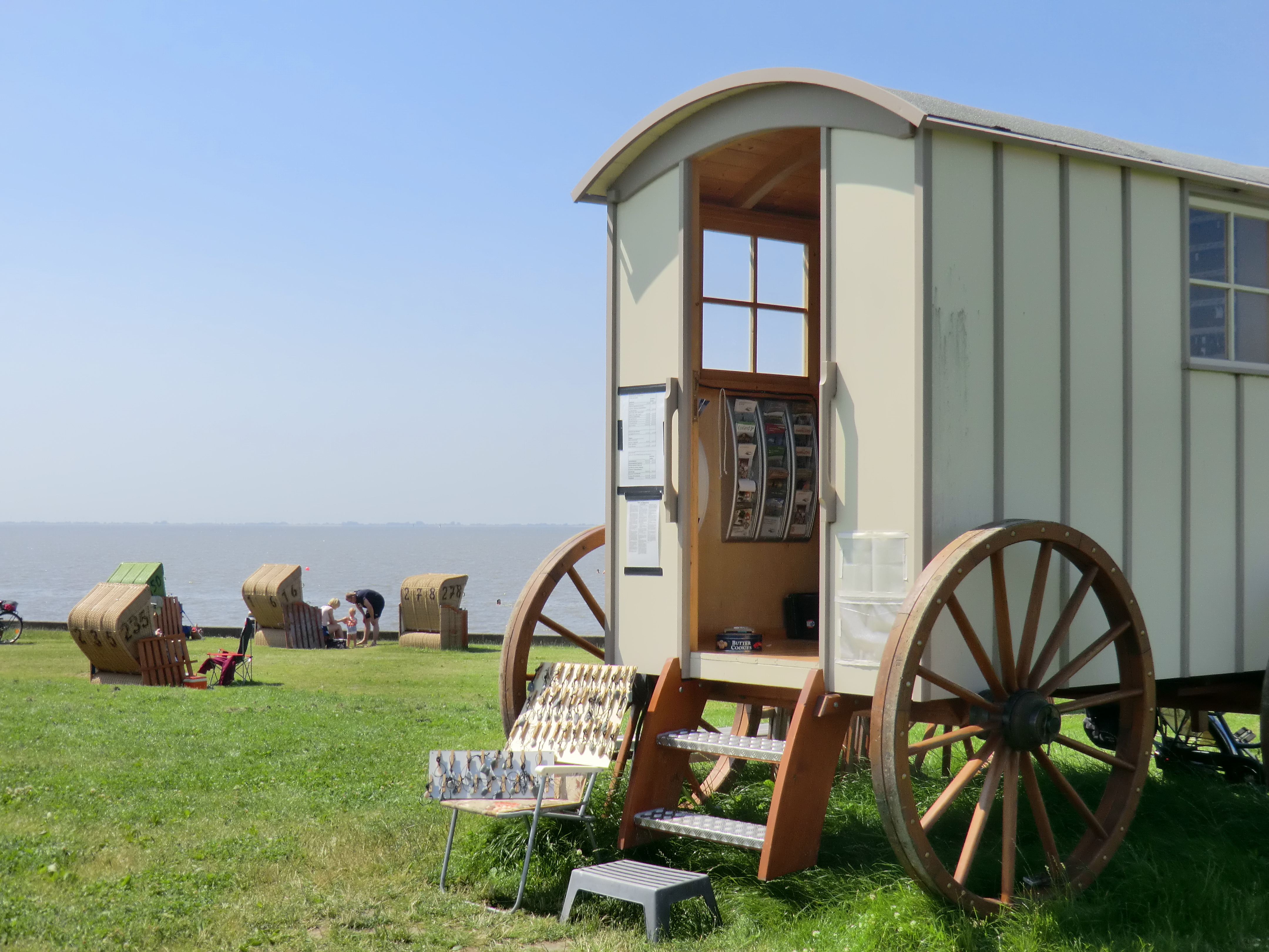 Badekarren Strand Wremen