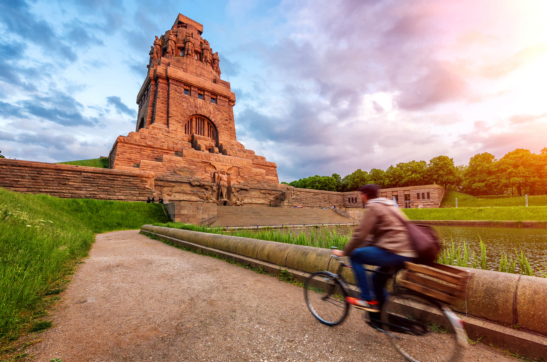 Völkerschlachtdenkmal und Forum 1813 – Motiv