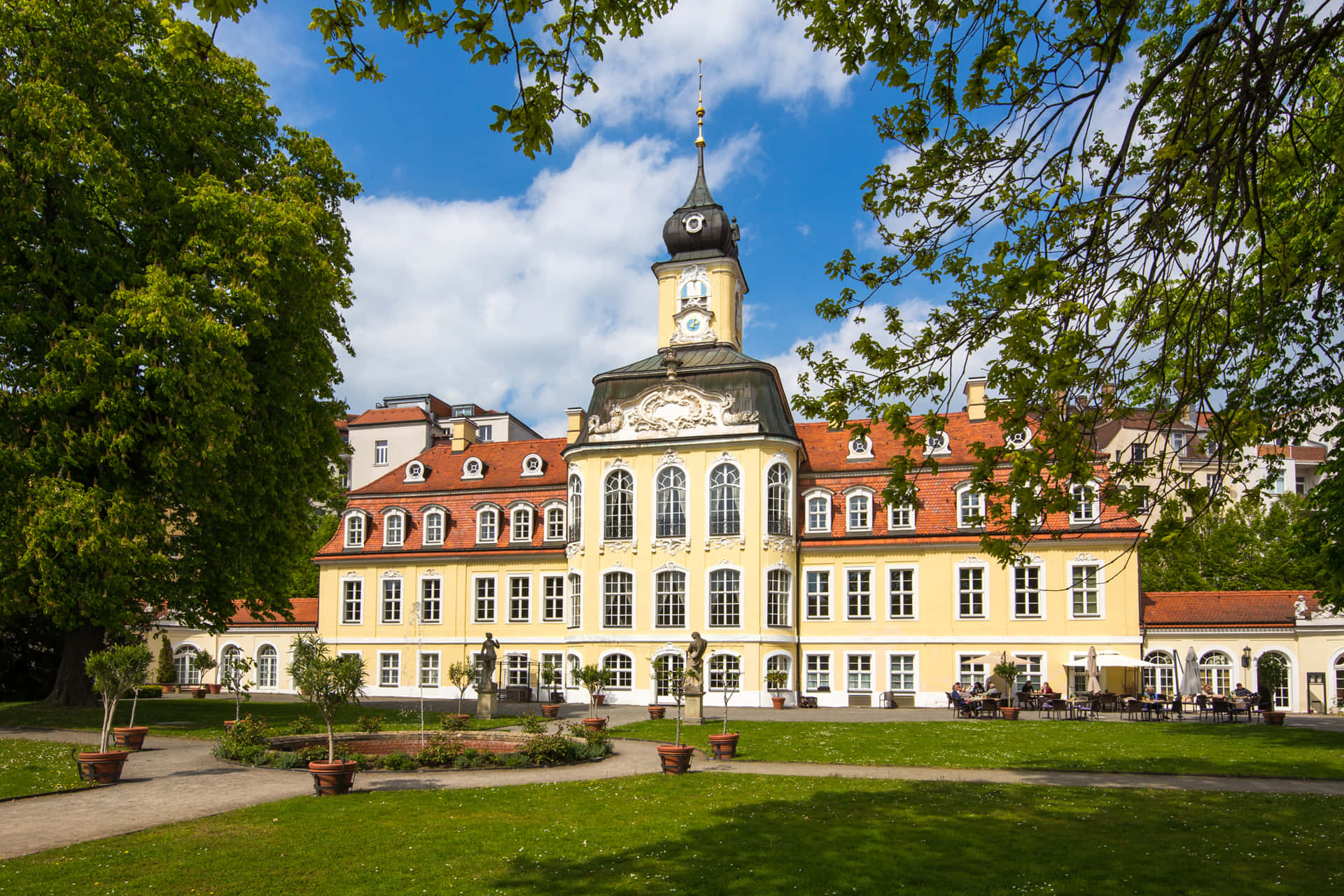 Busparkplatz Poetenweg – Am Gohliser Schlösschen – Motiv