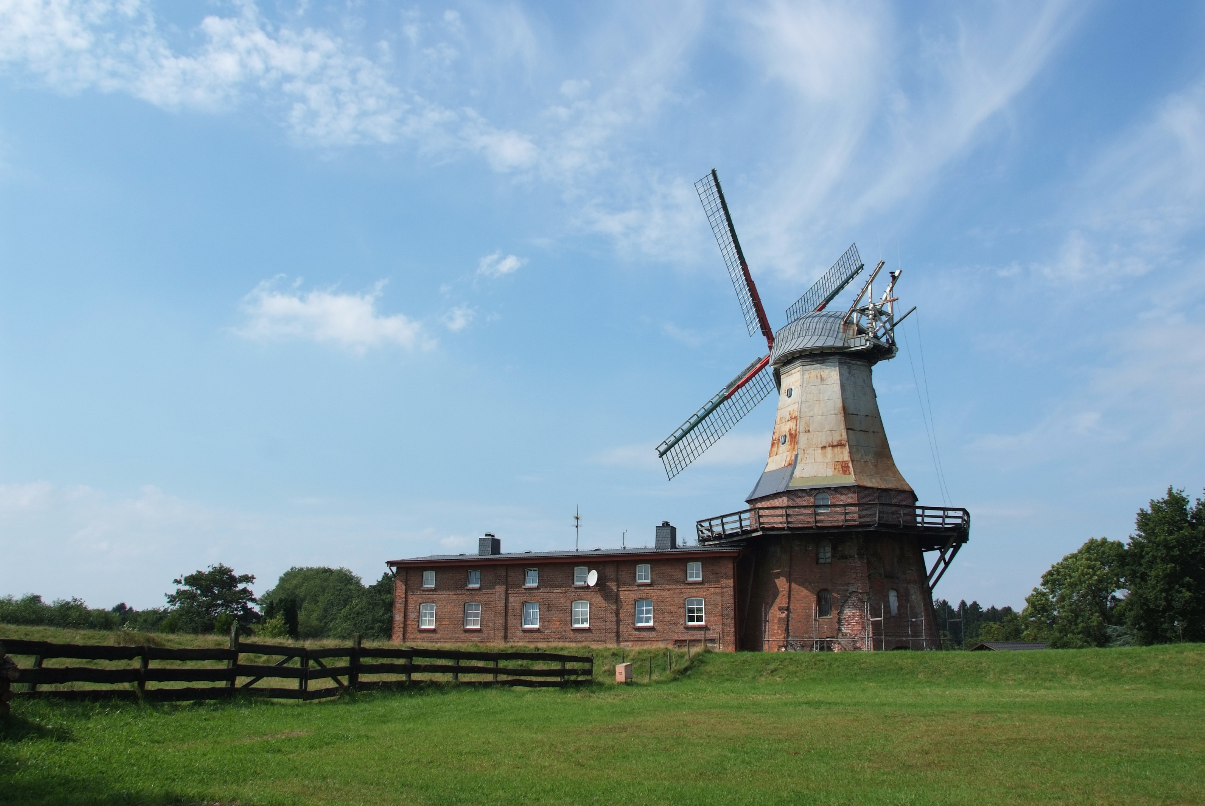 Windmühle "Caroline" - Historische OsteDeichroute