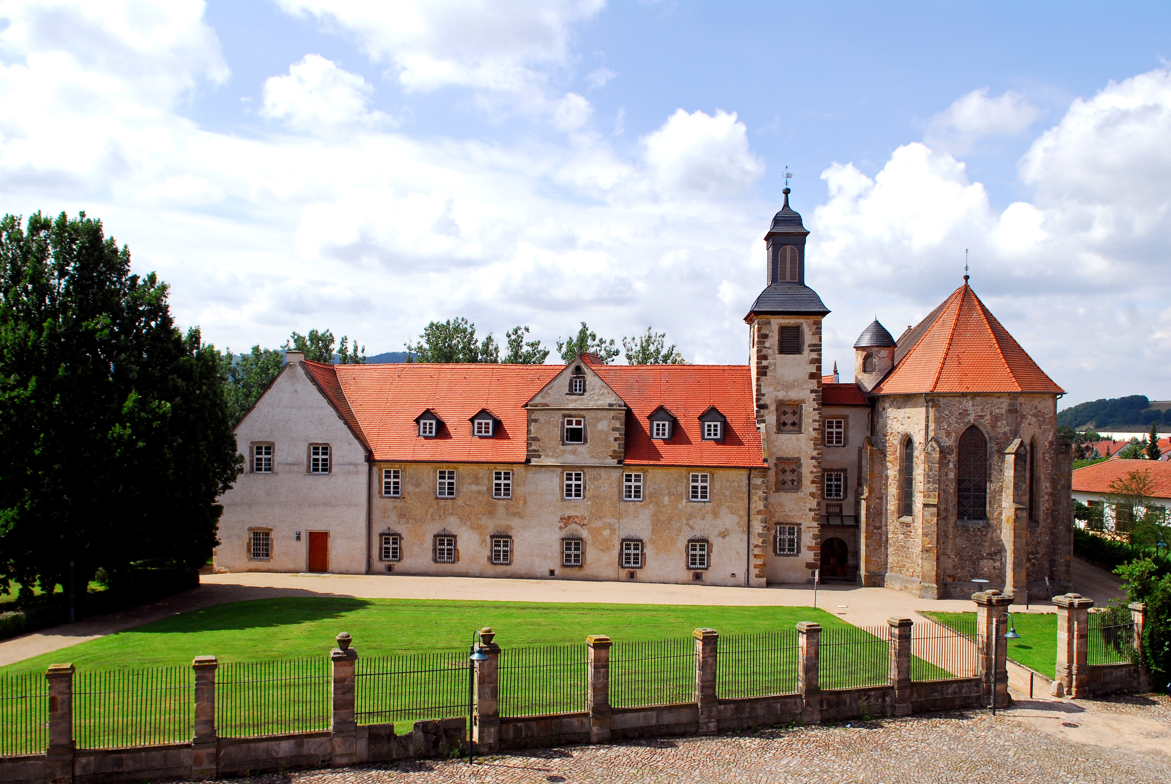 Außenansicht Kloster Haydau Morschen