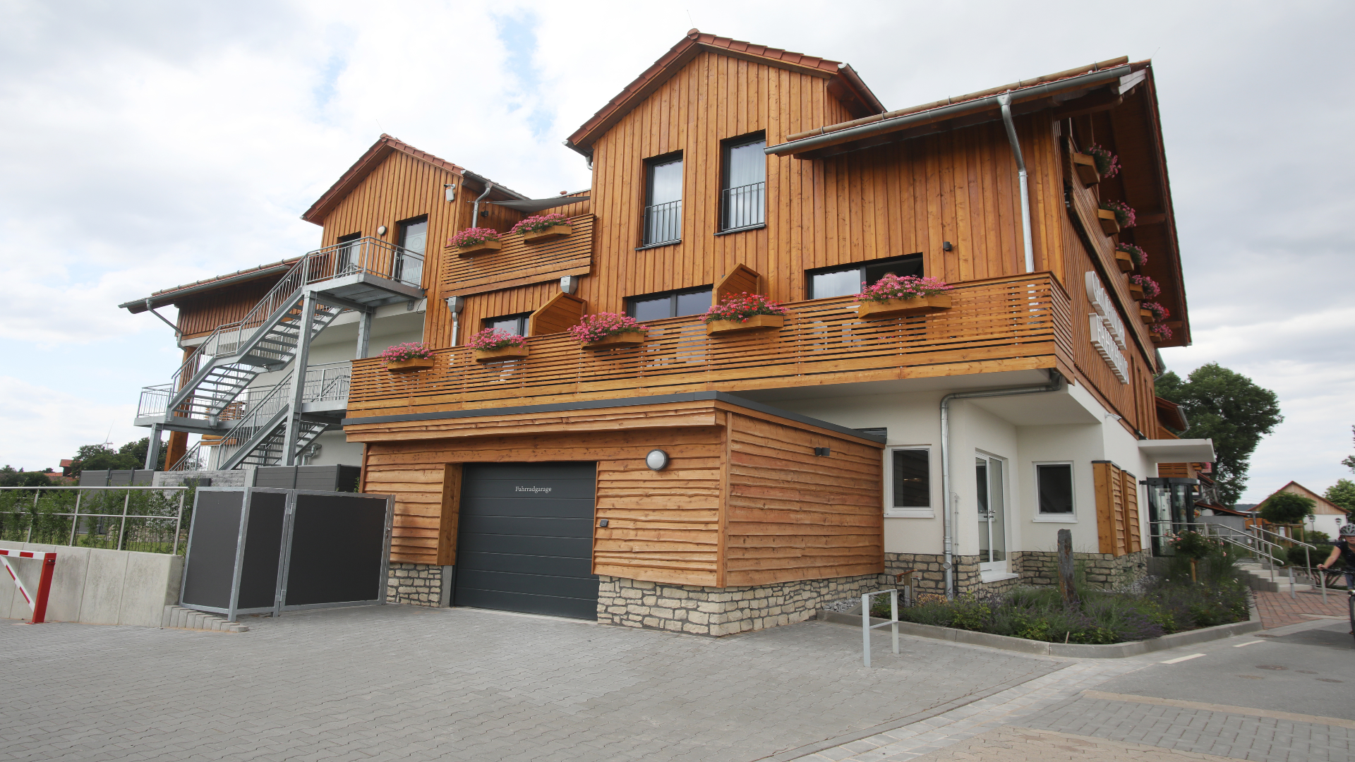Grohnder Fährhaus GmbH, Emmerthal