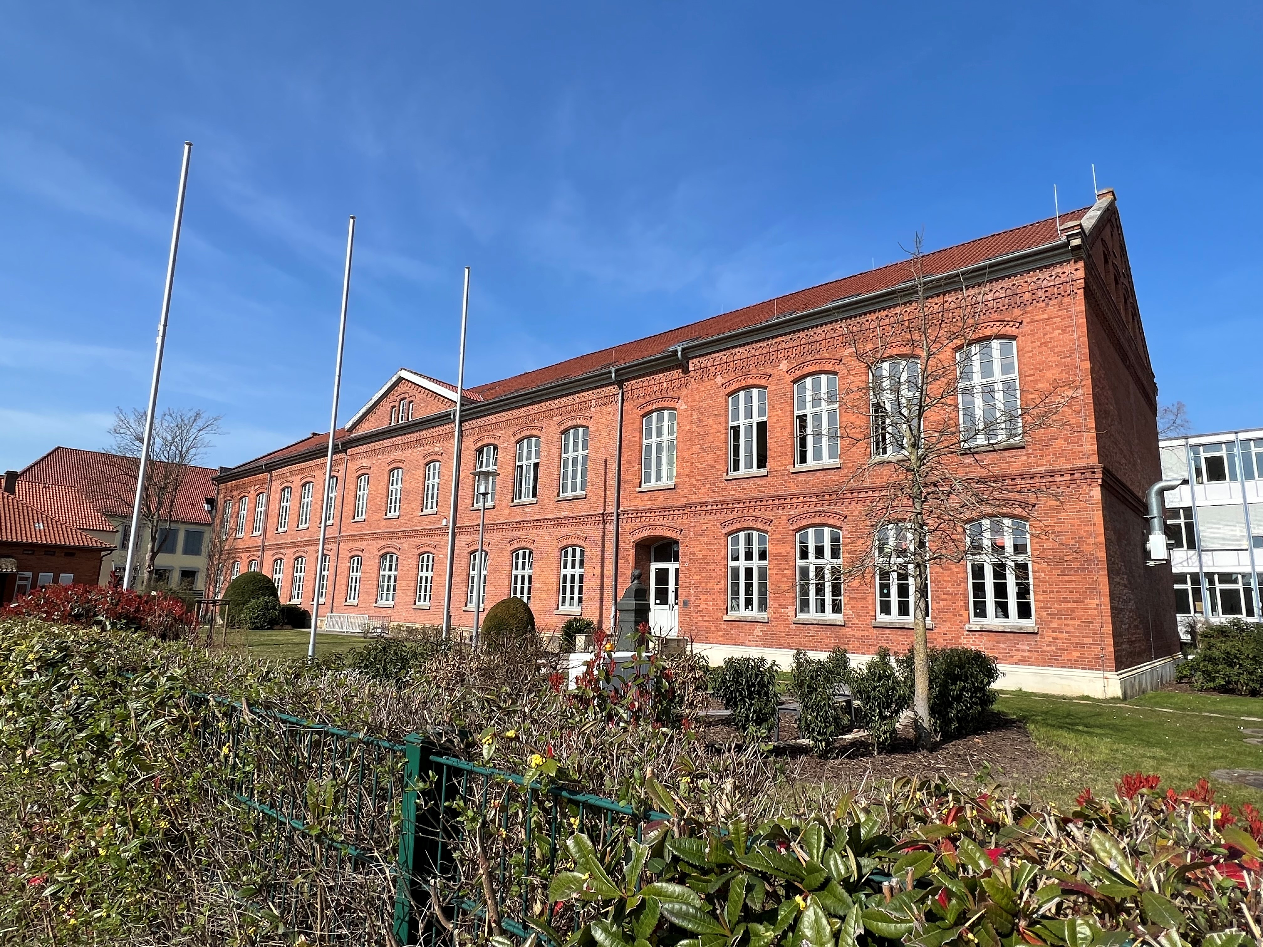Polizeiakademie Nienburg - ehem. Baugewerkschule