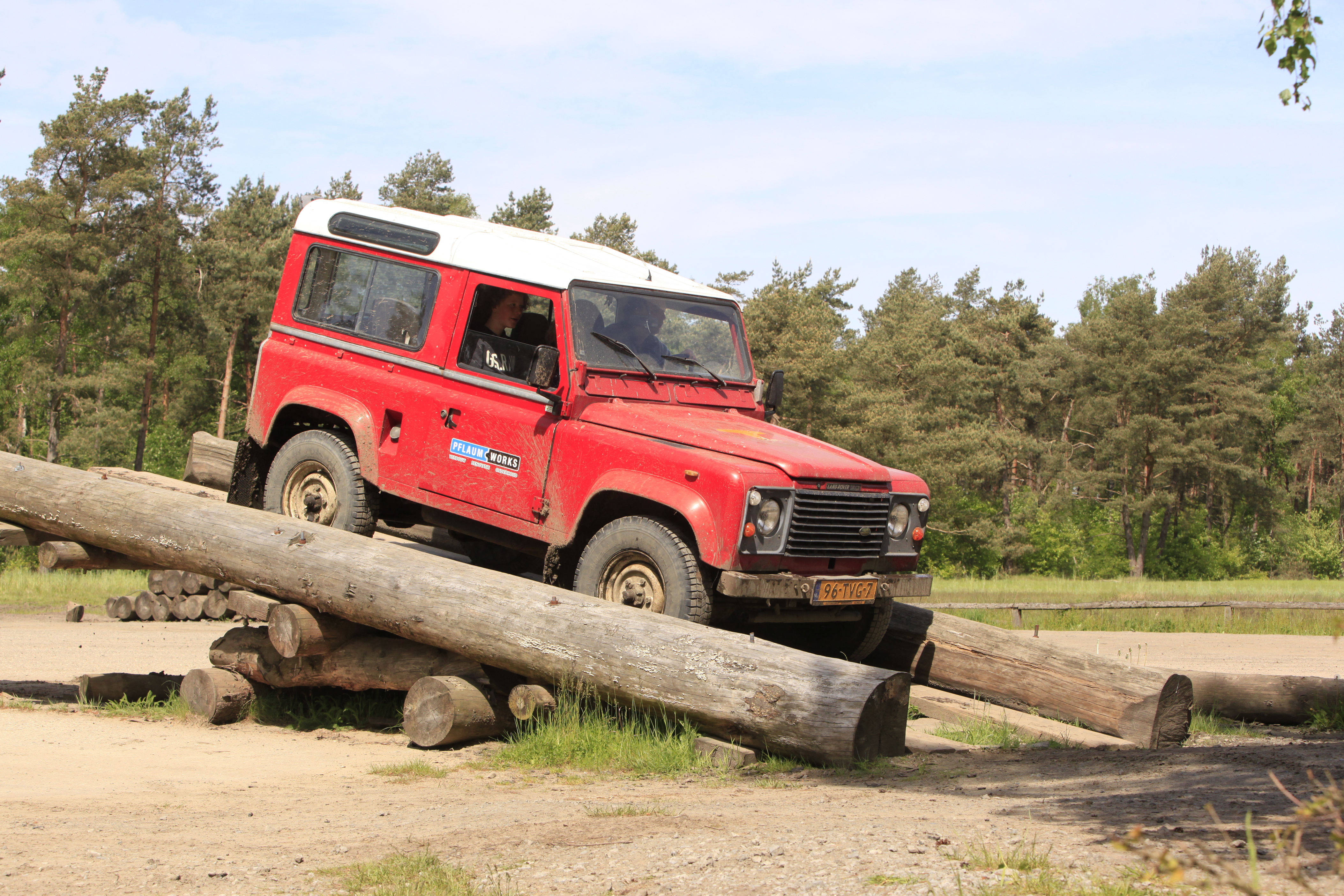Fur Adrenalinjunkies Der Grosste Off Road Park Europas Im Osnabrucker Land